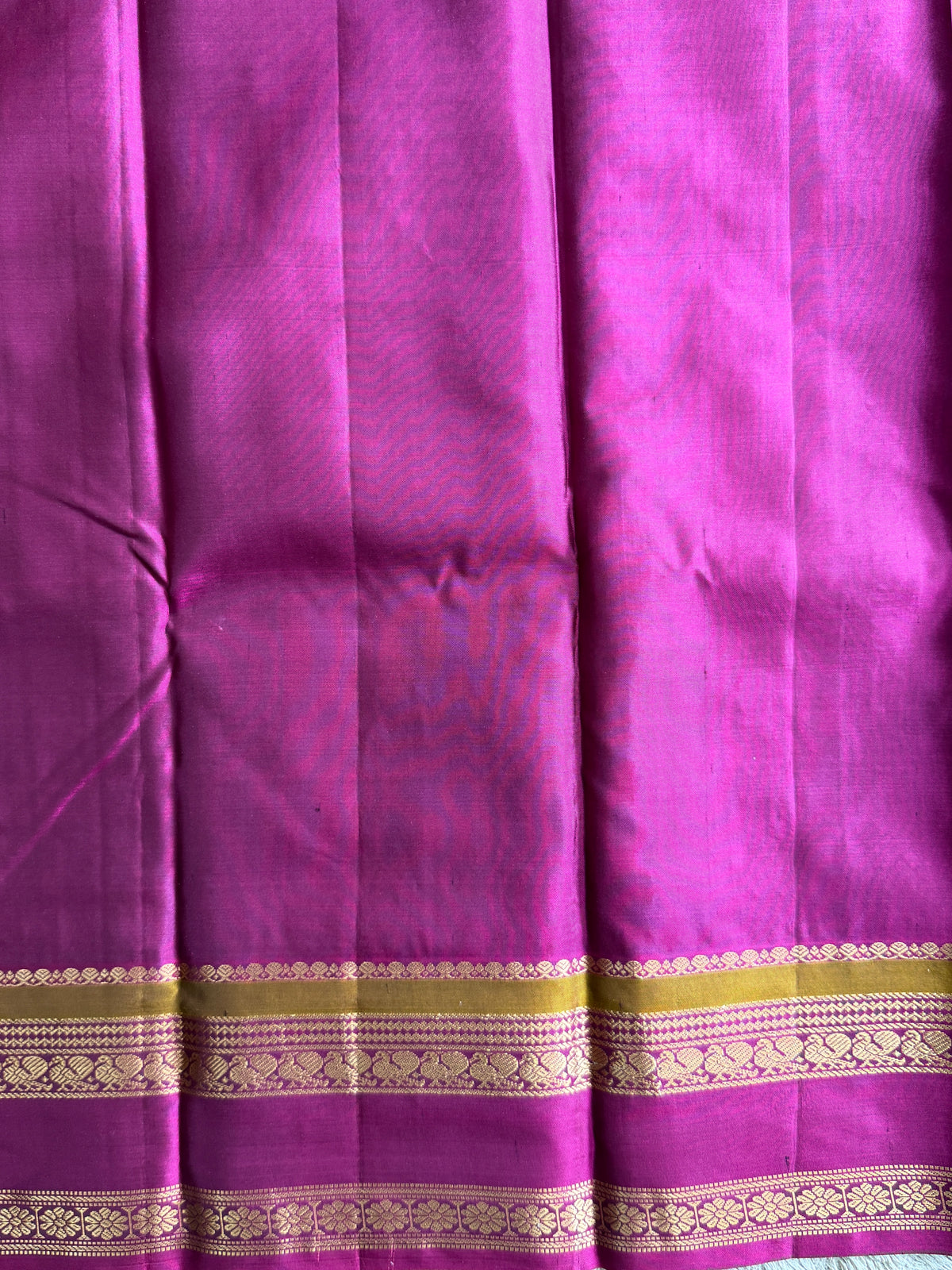 Pure Kanjivaram Silk Saree | Mehandi Green With Gold Zari Border | Handloom | Silk Mark Certified