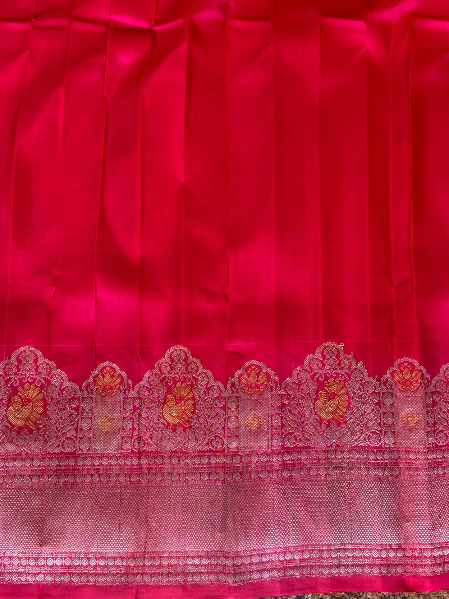 Gadwal Silk Saree Dark Pink Colored Complemented With a Turning Zari Border - Sampradaya Designer Studio