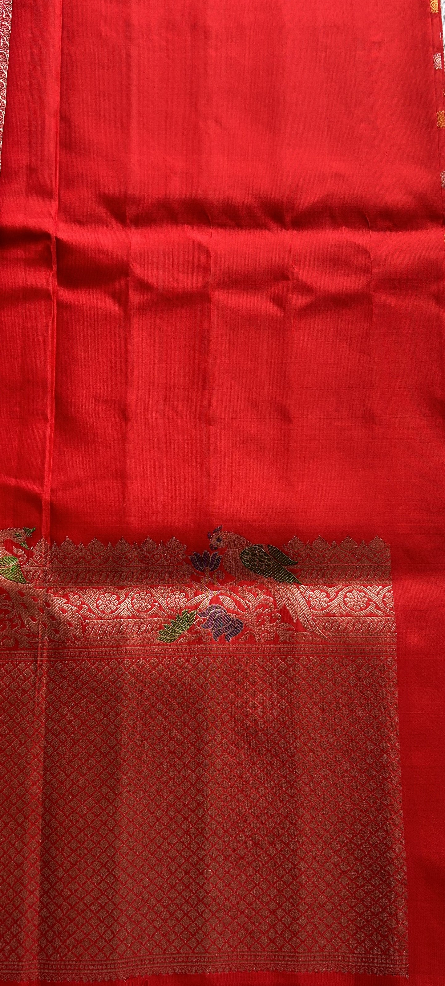 Gadwal Pattu Saree Red Colored Complemented With a Zari Border - Sampradaya Designer Studio