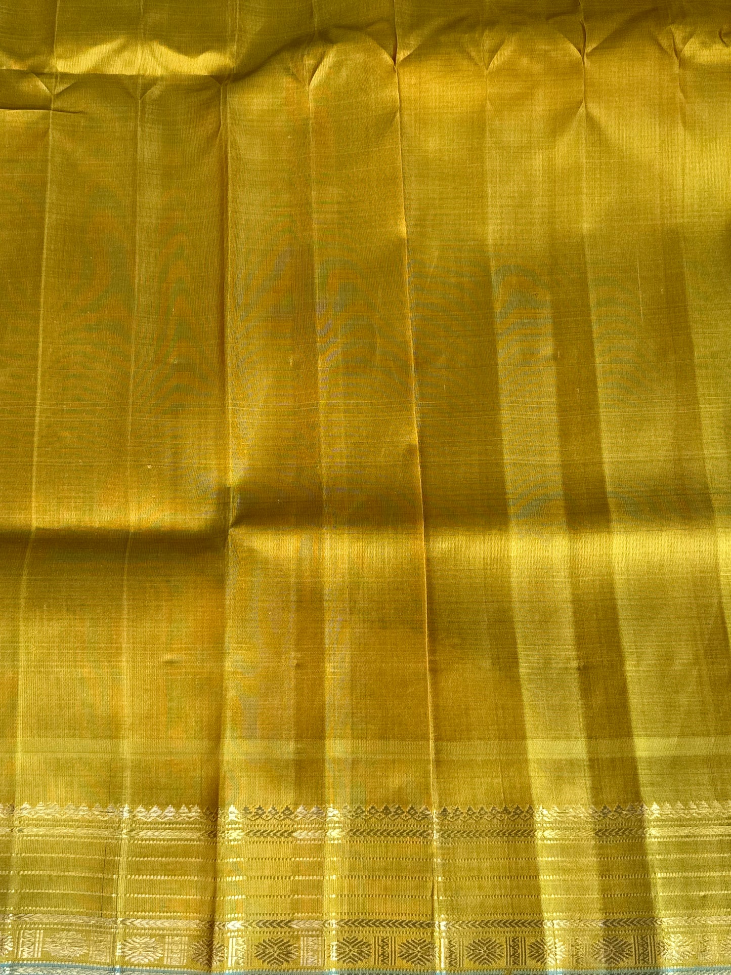 Purple Gadwal Silk Saree with Gold Zari Border — Pure Handloom | Silk Mark Certified