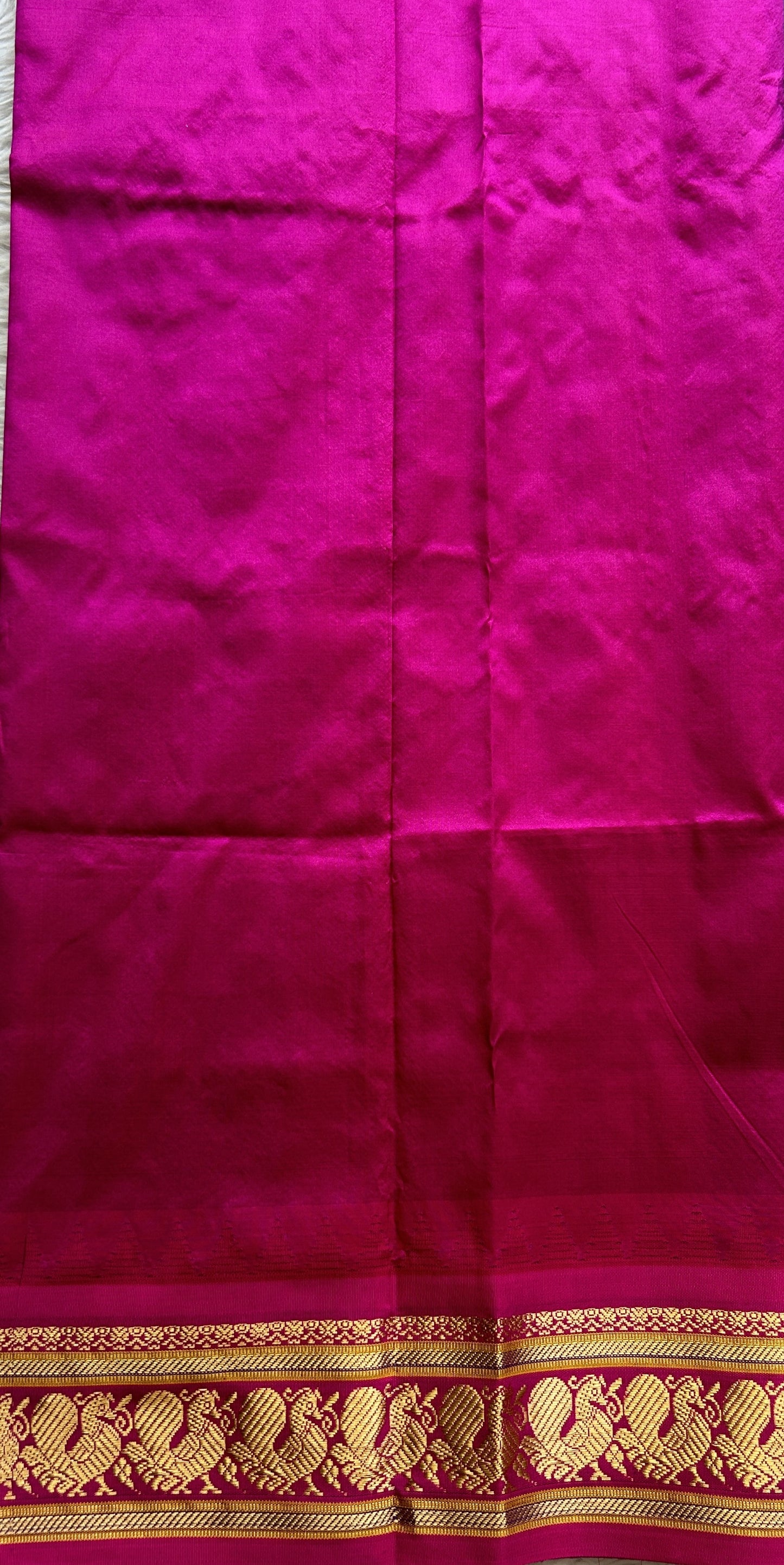 Narayanpet Silk Saree Rama Green Colored Complemented with a Pink Zari Border. - Sampradaya Designer Studio