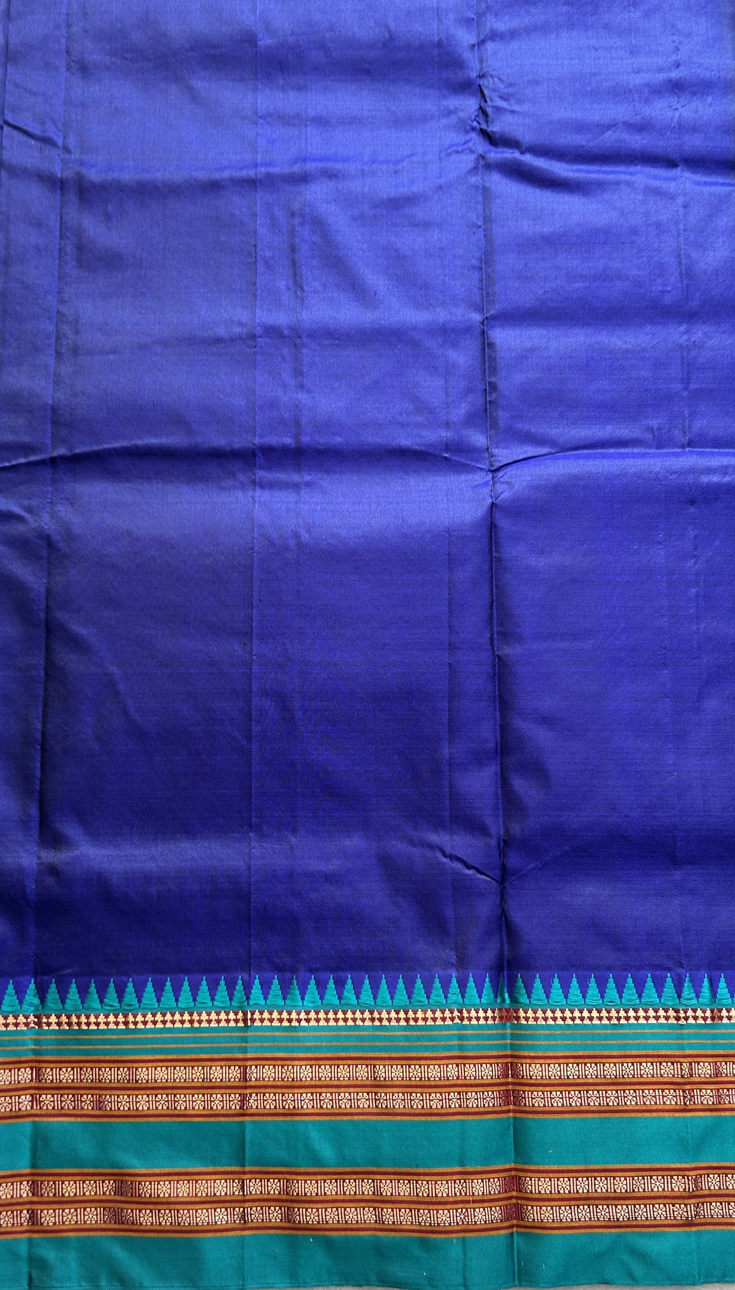 Narayanpet Silk Saree Navy Blue Colored Complemented with a Zari Border. - Sampradaya Designer Studio