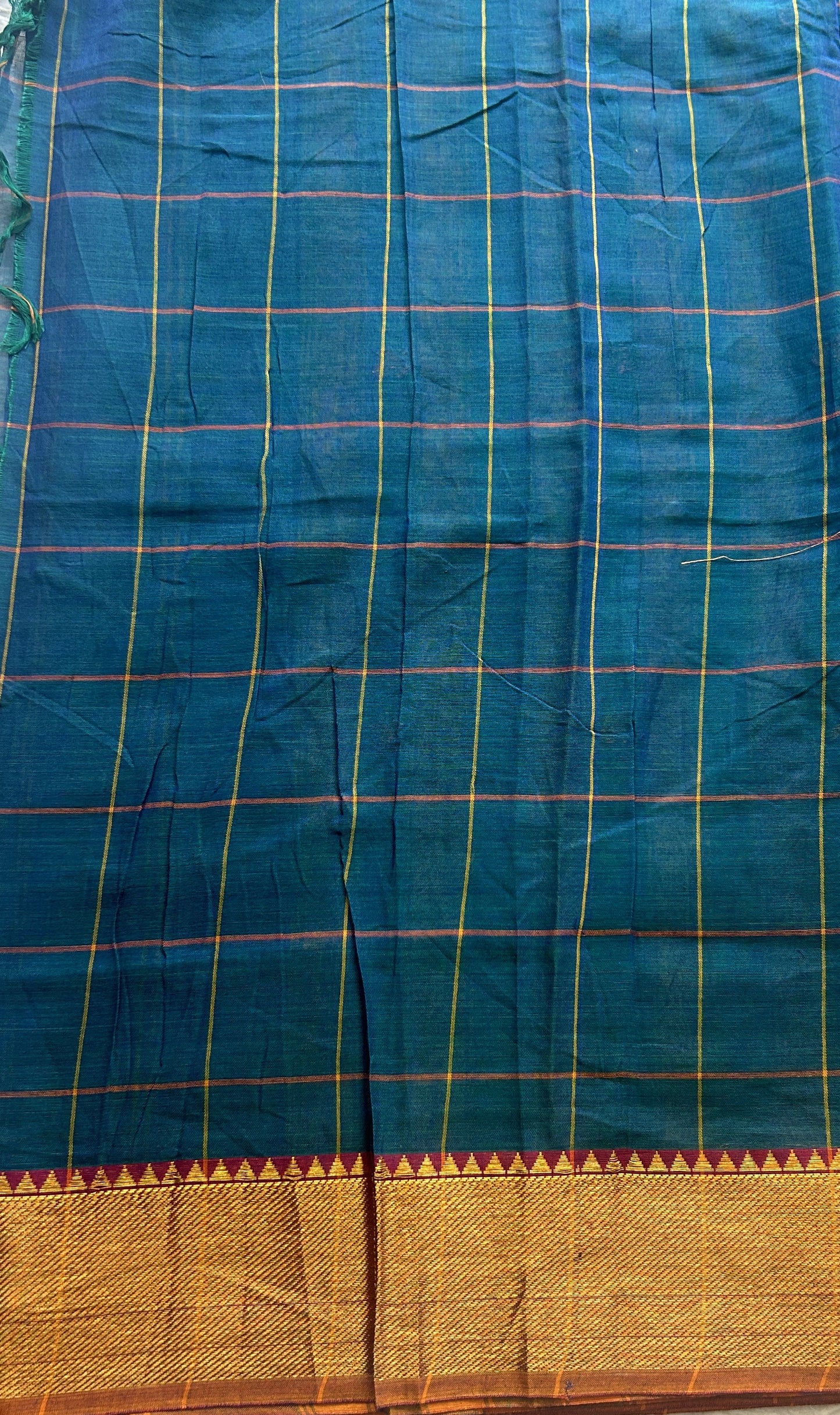 Narayanpet Cotton Checks Saree Peacock Blue Colored Complemented with a Zari Border. - Sampradaya Designer Studio