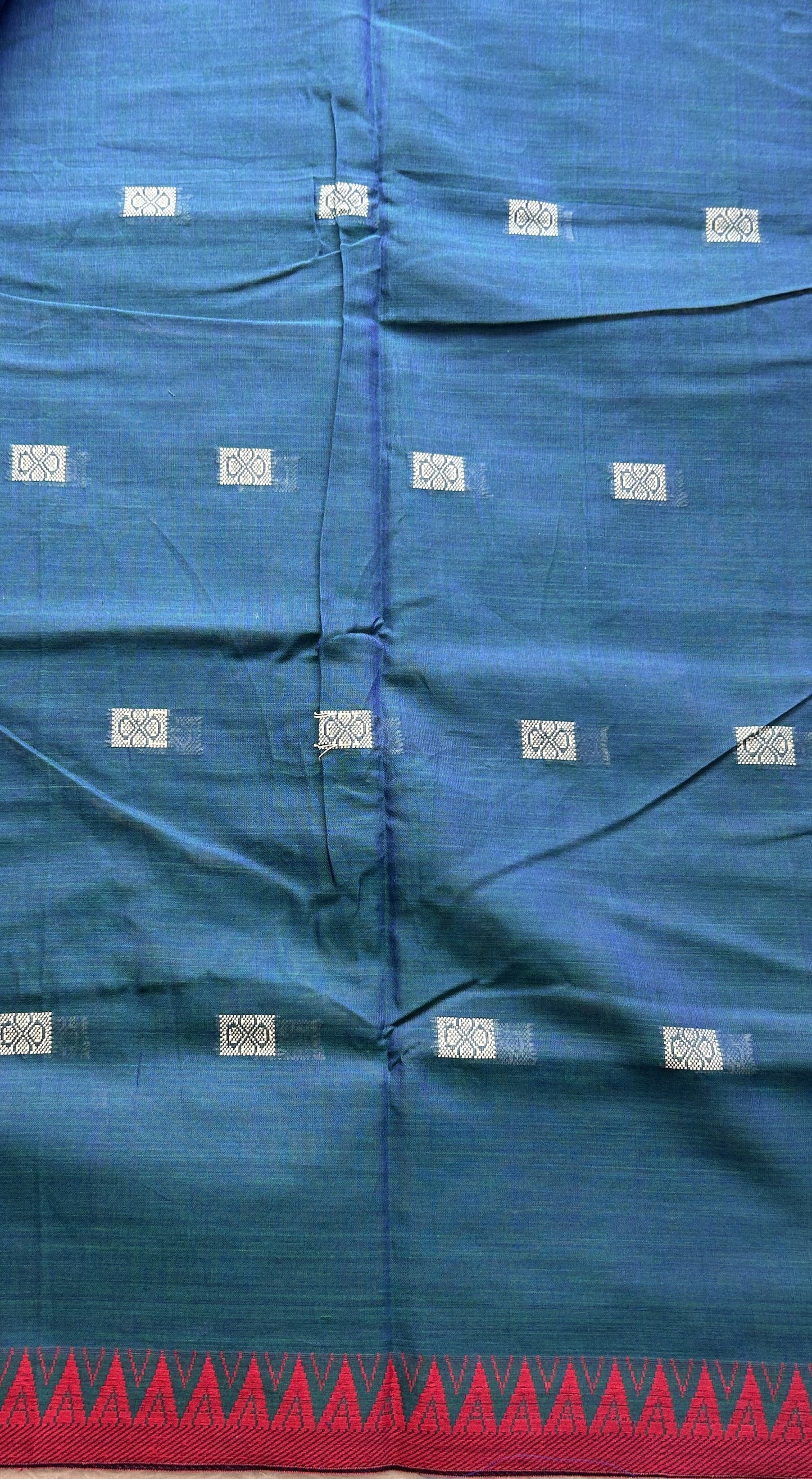 Narayanpet Cotton Buti Saree Peacock Blue Colored Complemented with a Thread Border. - Sampradaya Designer Studio
