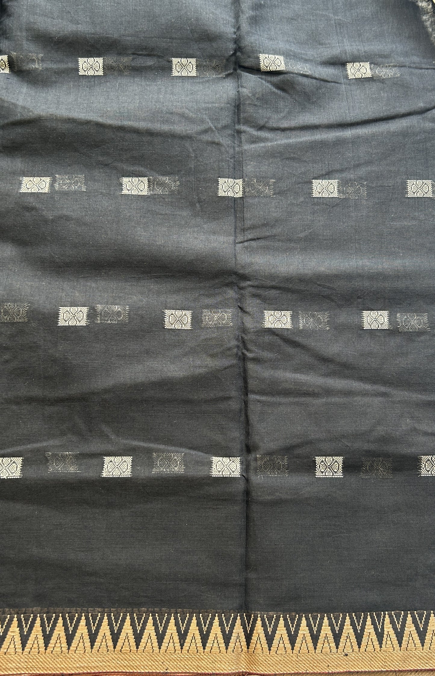 Narayanpet Cotton Buti Saree Black Colored Complemented with a Thread Border. - Sampradaya Designer Studio