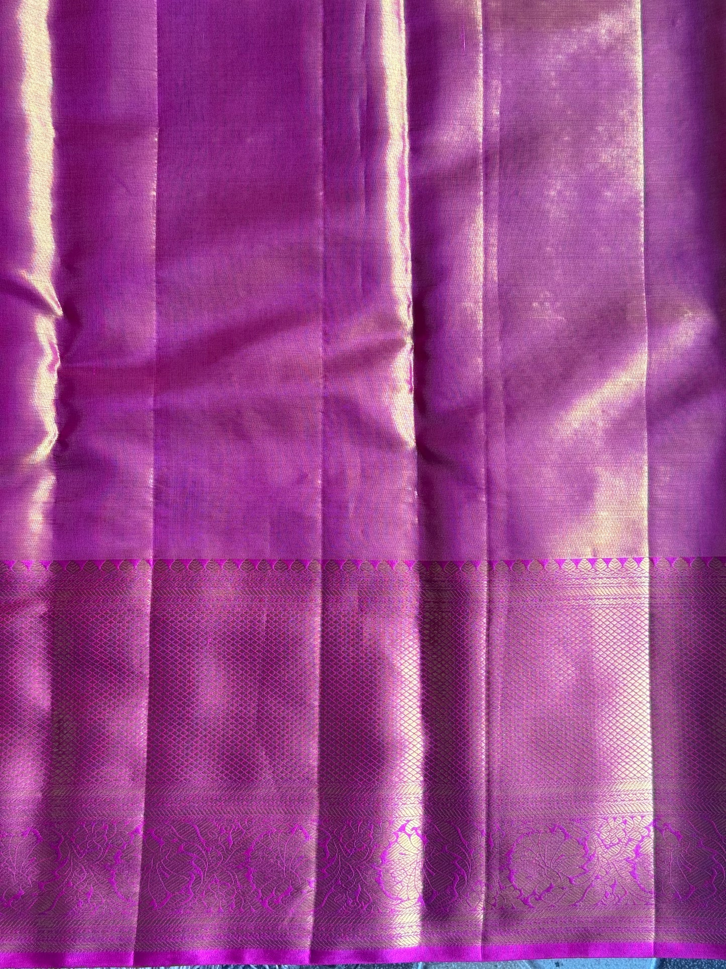 Pure Kanjivaram Silk Saree Pink Colored Complemented with Gold Zari Weaving Border. - Sampradaya Designer Studio