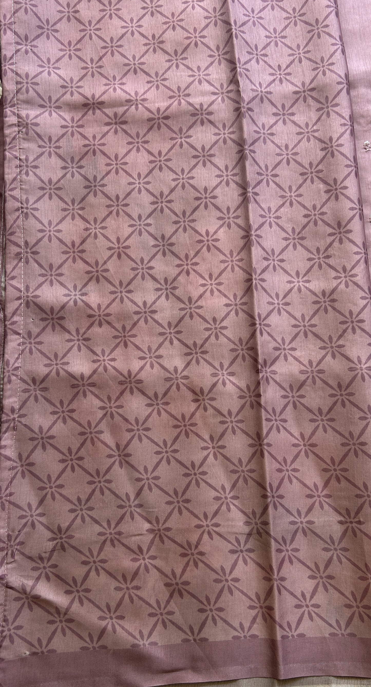 Banarasi Soft Silk Saree Light Lavender Colored Complemented with a Plain Border. - Sampradaya Designer Studio