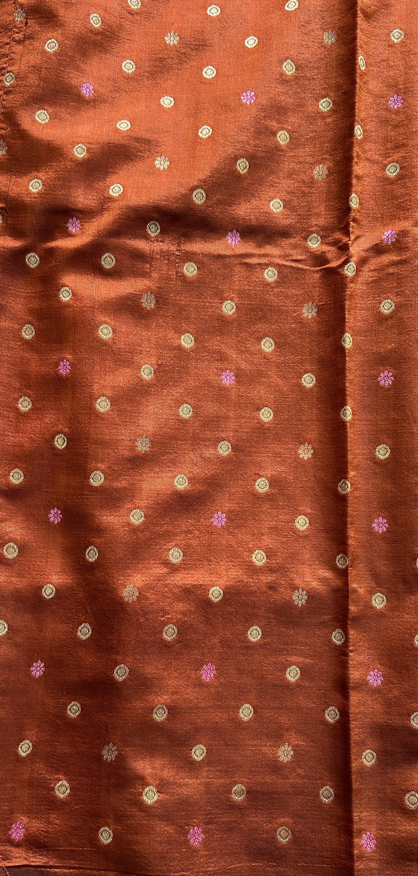 Semi Raw Silk Saree Gray Colored Complemented with a Borderless. - Sampradaya Designer Studio