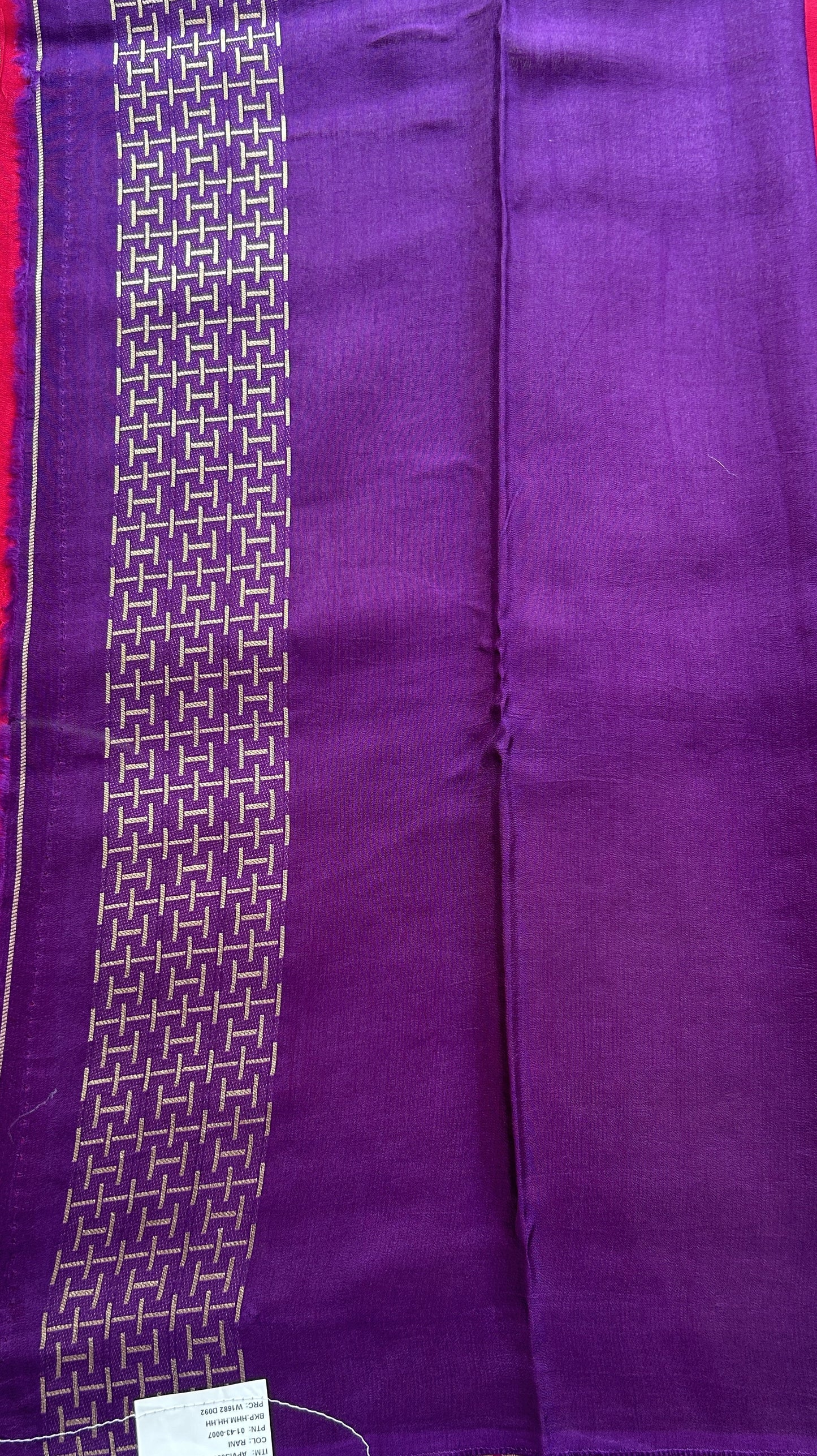 Mona Silk Saree Dark Pink Colored Complemented with a Borderless. - Sampradaya Designer Studio