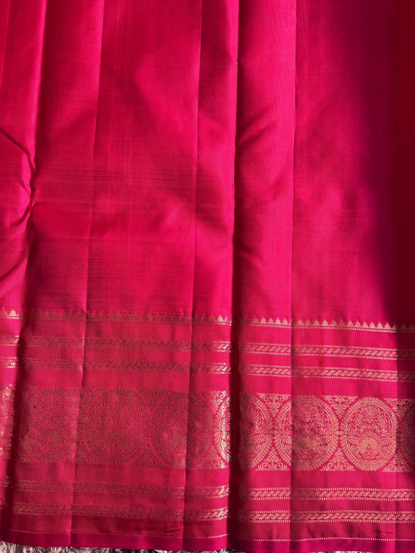 Pure Kanjivaram Silk Saree | Red With Gold Zari Border | Handloom | Silk Mark Certified