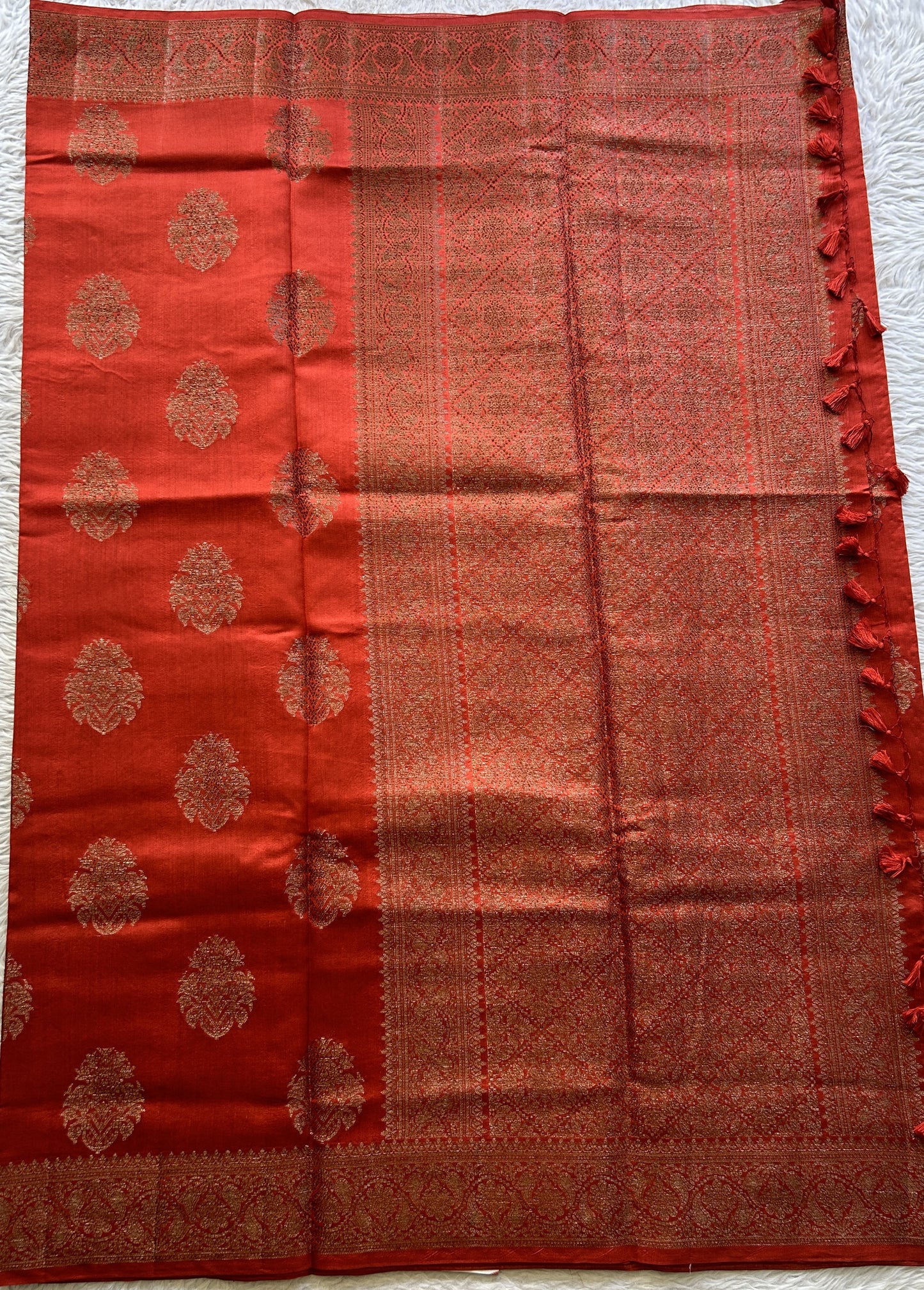 Chiniya Silk Saree Red Colored Elegantly Paired with a Zari Border. - Sampradaya Designer Studio