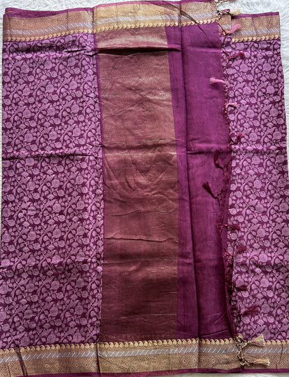 Dola Crepe Saree Dark Lavender Colored Complemented with a Zari Border. - Sampradaya Designer Studio