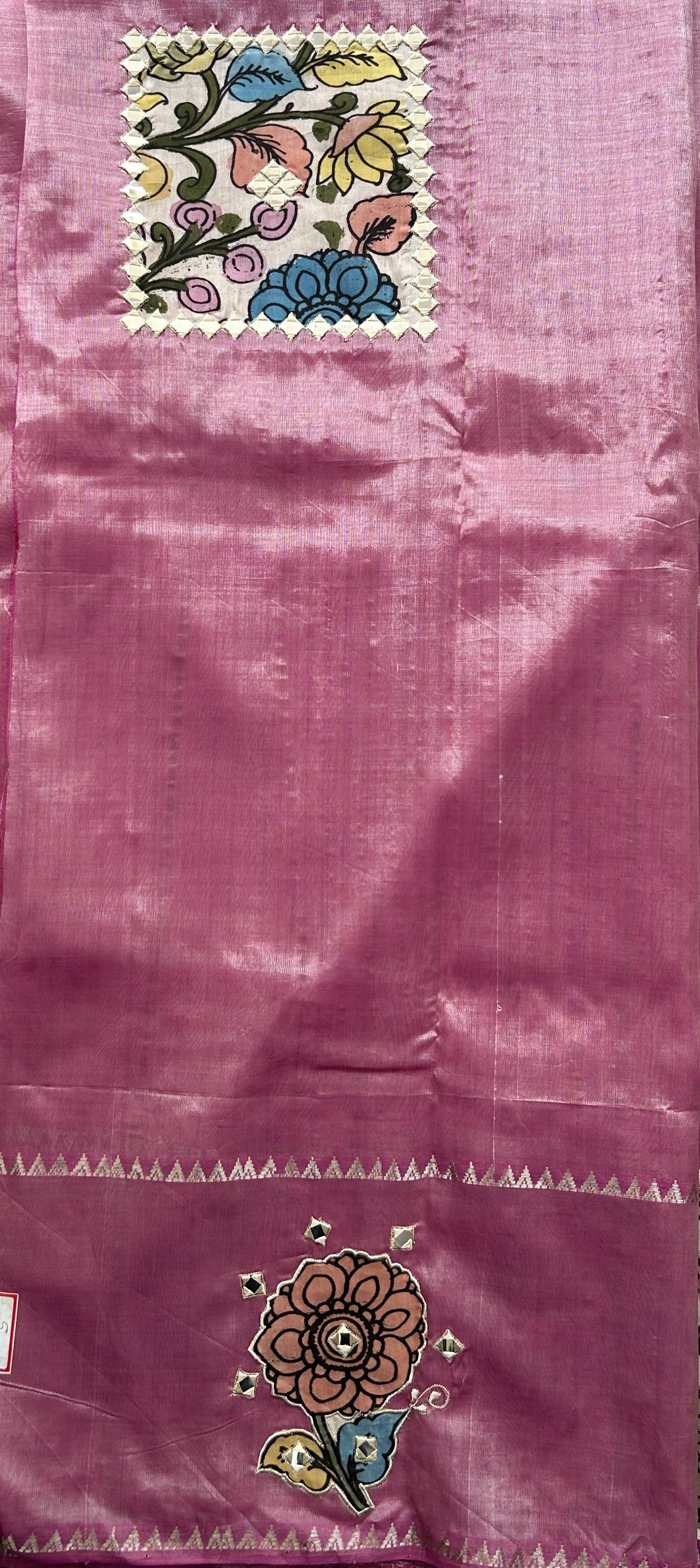 Mangalagiri Pen Kalamkari Saree Baby Pink colored complemented with a Zari border. - Sampradaya Designer Studio