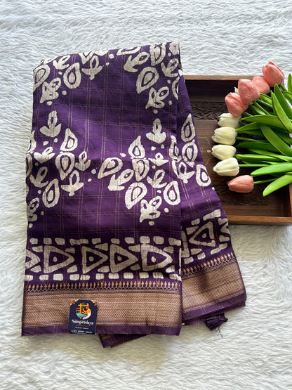 Dola Crepe Saree Purple Colored Complemented with a Zari Border. - Sampradaya Designer Studio
