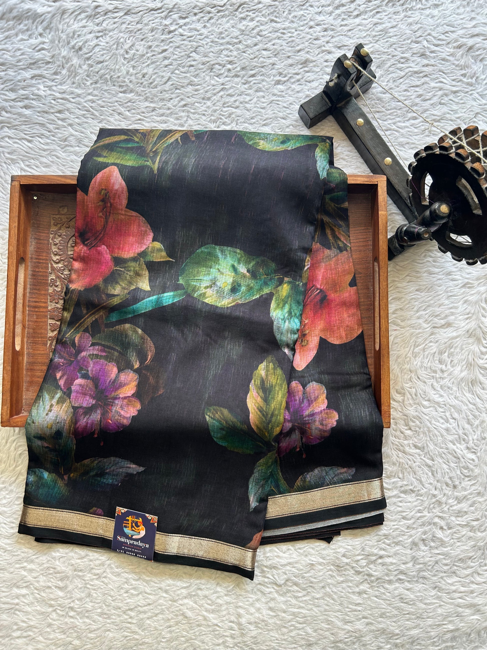 Banarasi Crepe Silk Saree Black Colored Elegantly Paired with a Gold Zari Border. - Sampradaya Designer Studio