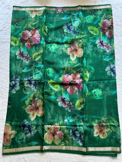 Banarasi Crepe Silk Saree Green Colored Elegantly Paired with a Gold Zari Border. - Sampradaya Designer Studio