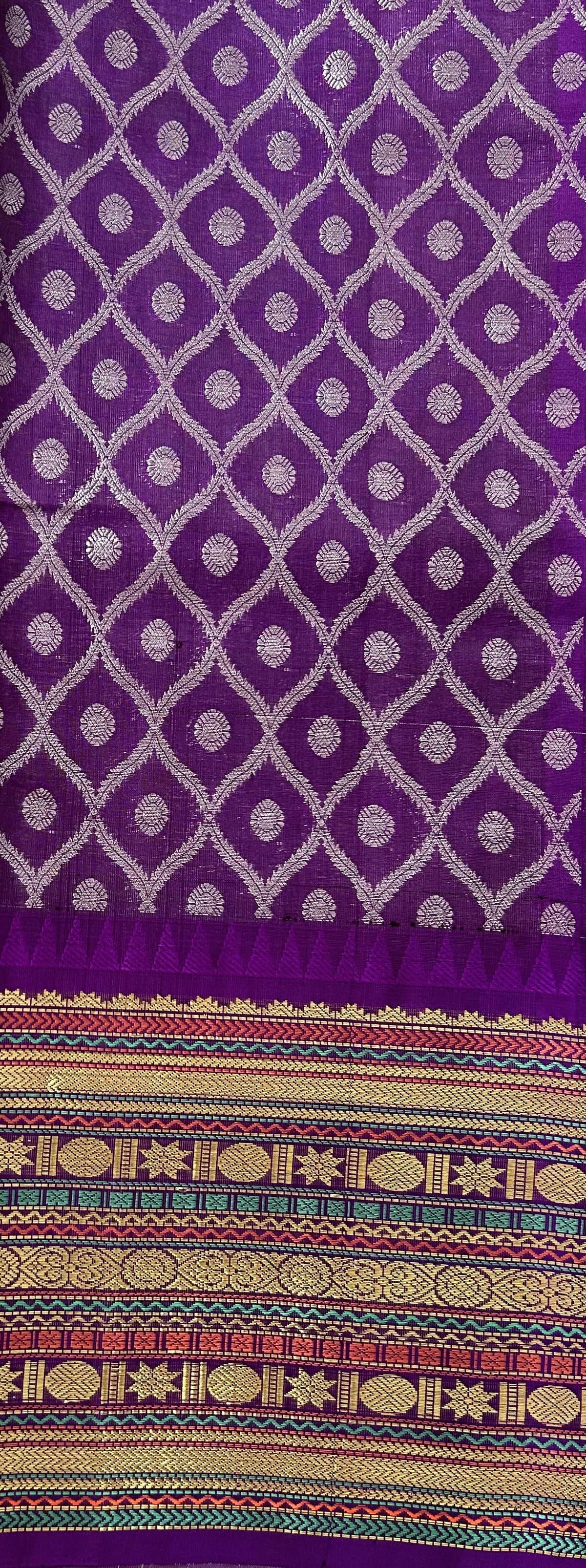 Venkatagiri Pattu Saree Parrot Green Colored Complemented With a Pattu ...