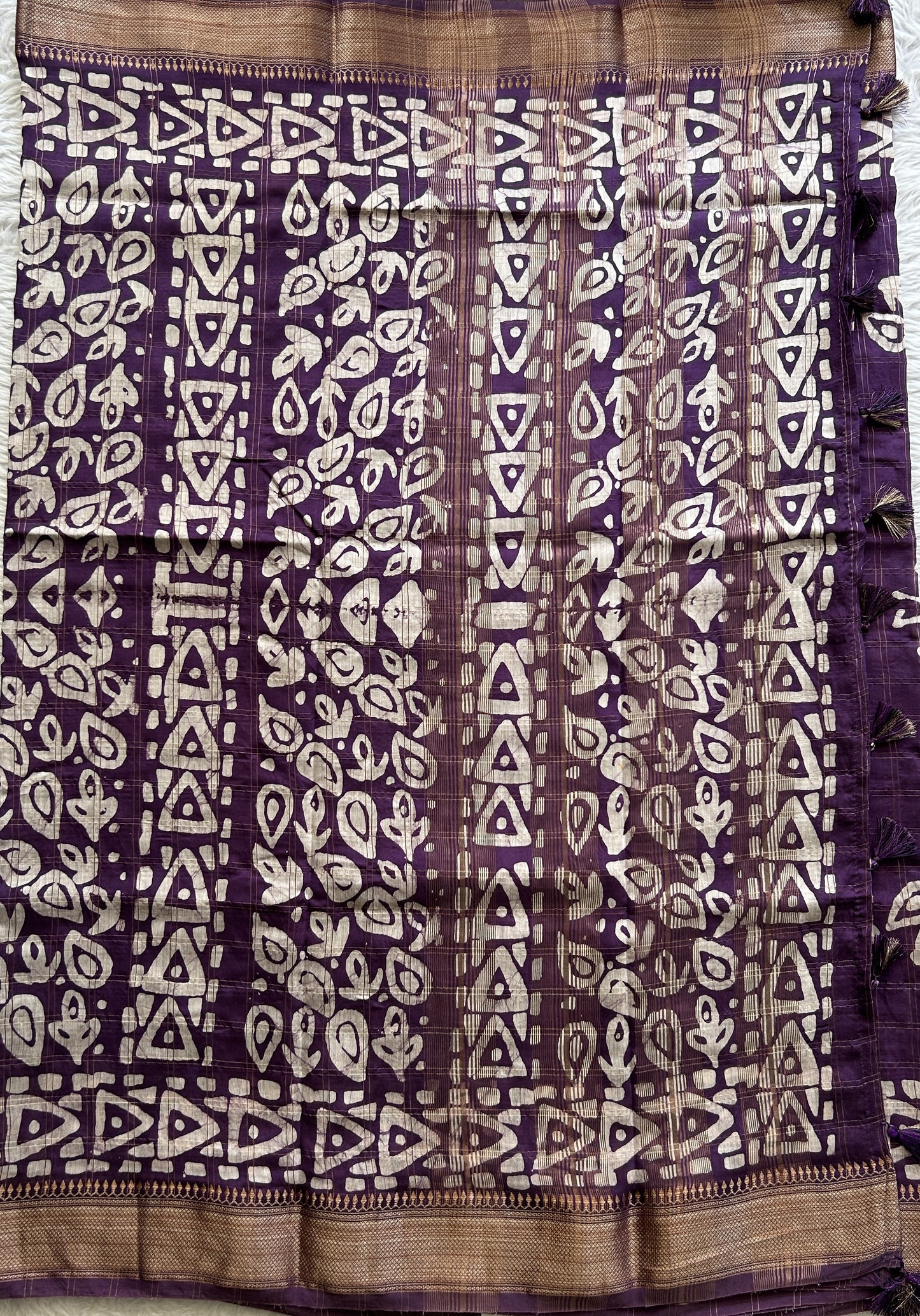 Dola Crepe Saree Purple Colored Complemented with a Zari Border. - Sampradaya Designer Studio