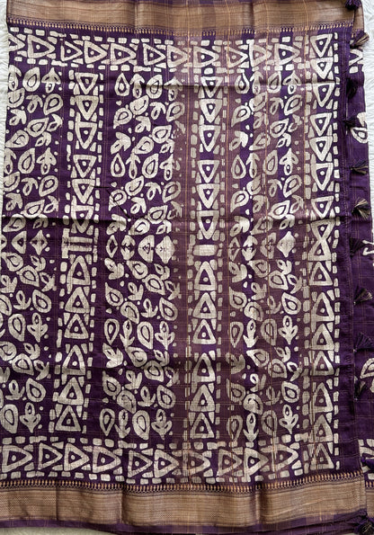 Dola Crepe Saree Purple Colored Complemented with a Zari Border. - Sampradaya Designer Studio