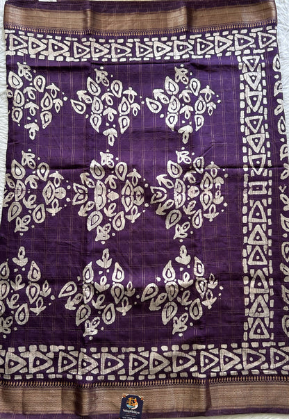 Dola Crepe Saree Purple Colored Complemented with a Zari Border. - Sampradaya Designer Studio