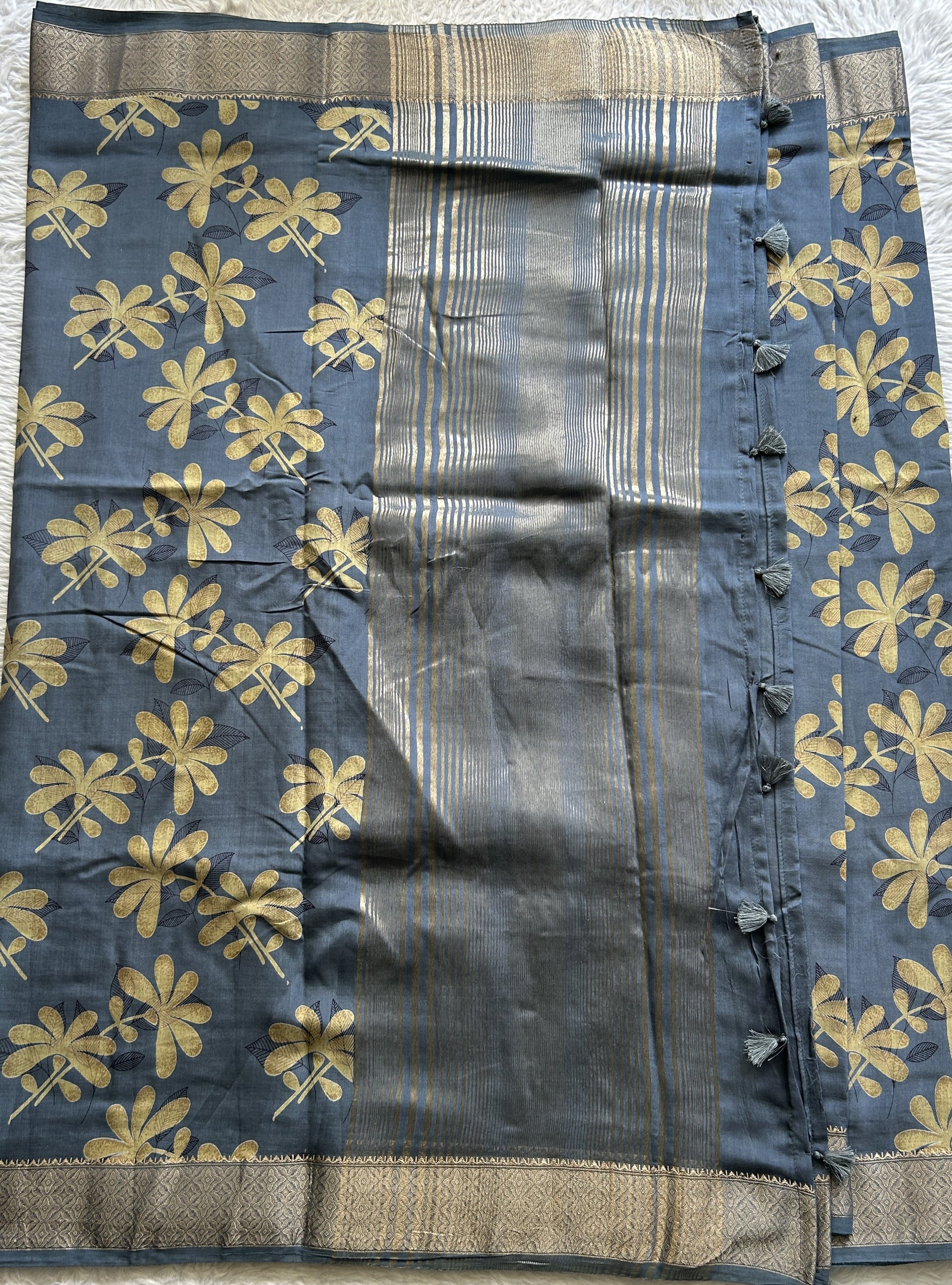 Dola Crepe Saree Gray Colored Complemented with a Zari Border. - Sampradaya Designer Studio