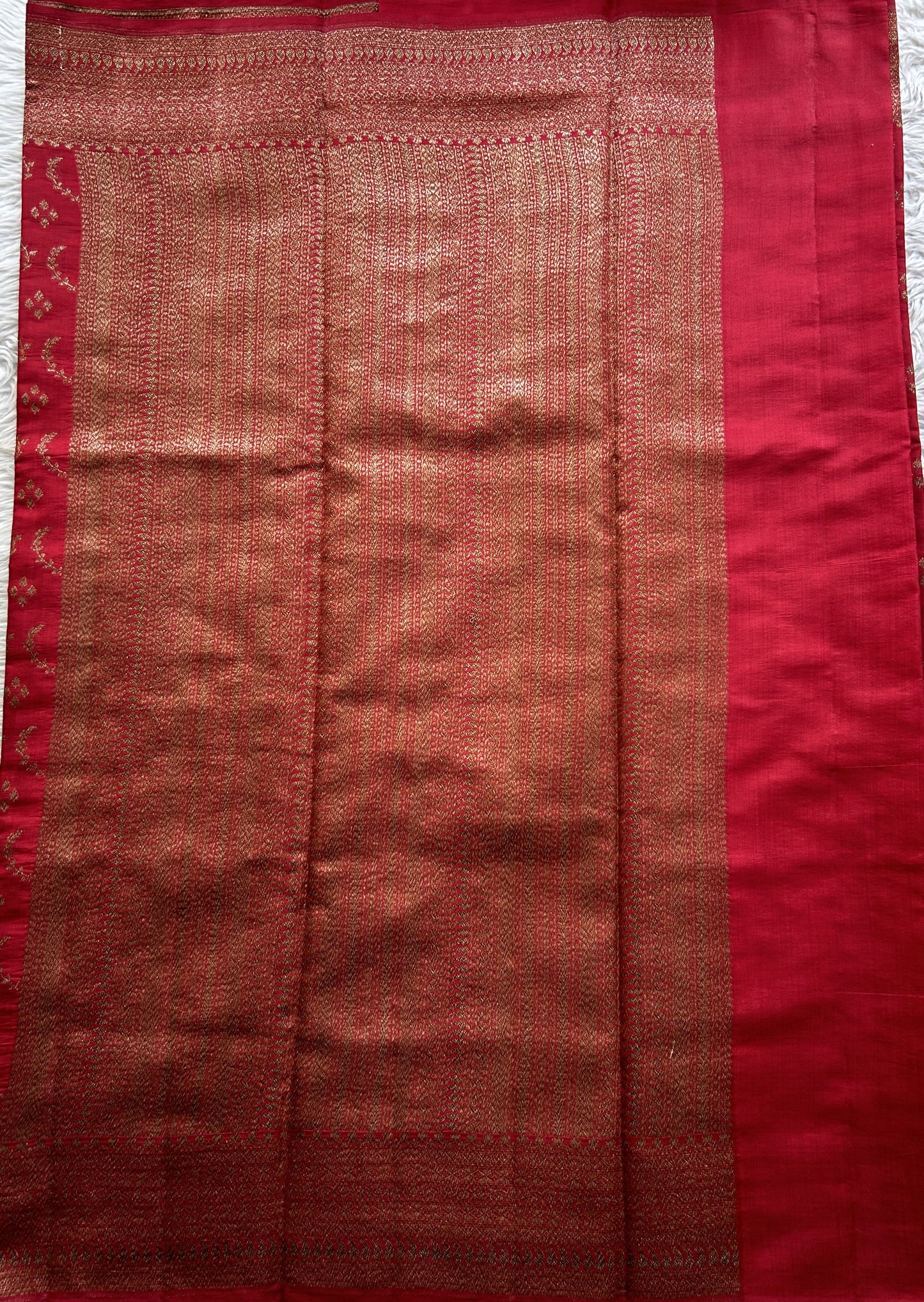 Banarasi Raw Silk Sarees Red Colored Complemented With a Intricate Weaving Border - Sampradaya Designer Studio