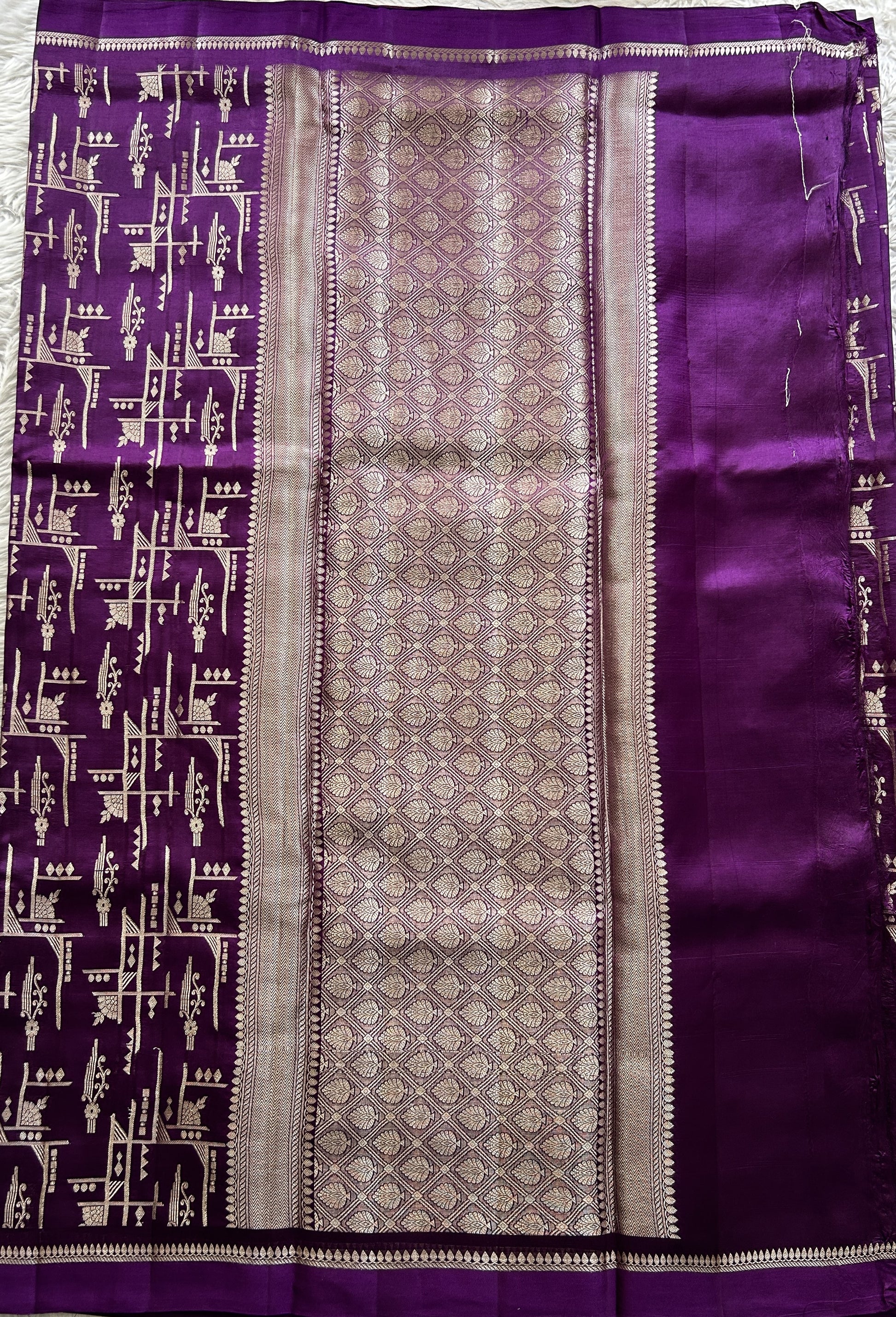 Dupion Silk Saree Violet Colored Complemented with a Plain Border. - Sampradaya Designer Studio
