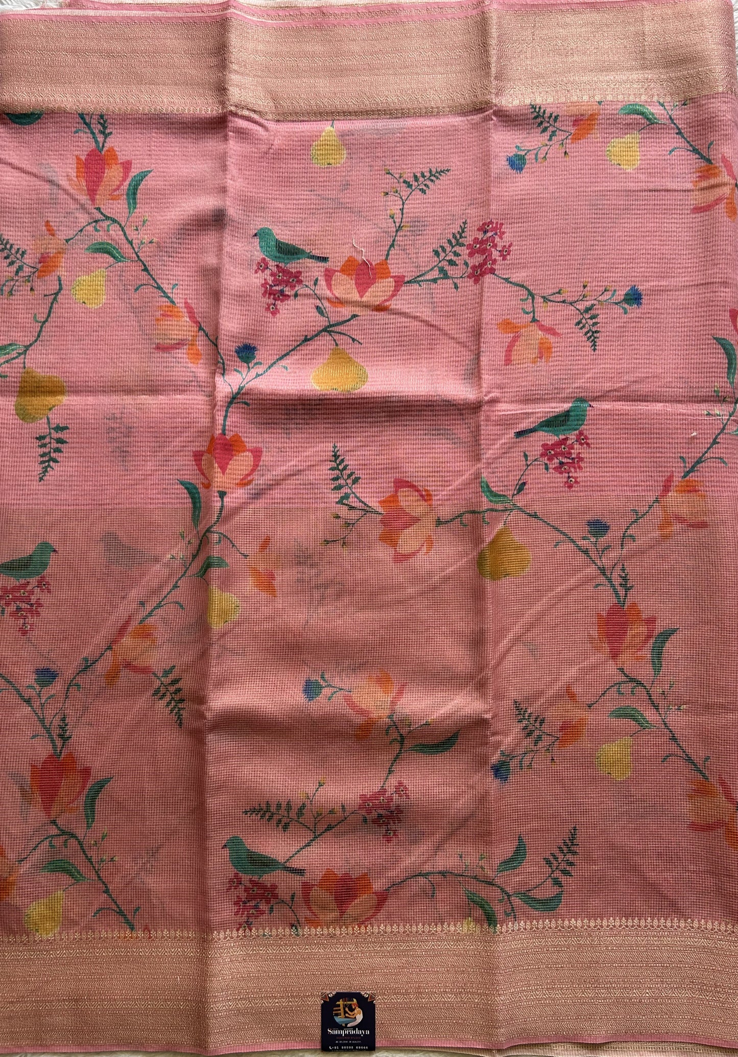 Maheshwari Chanderi Cotton Checks Saree Light Pink Colored Complemented with a Digital Print And Gold Zari Border. - Sampradaya Designer Studio