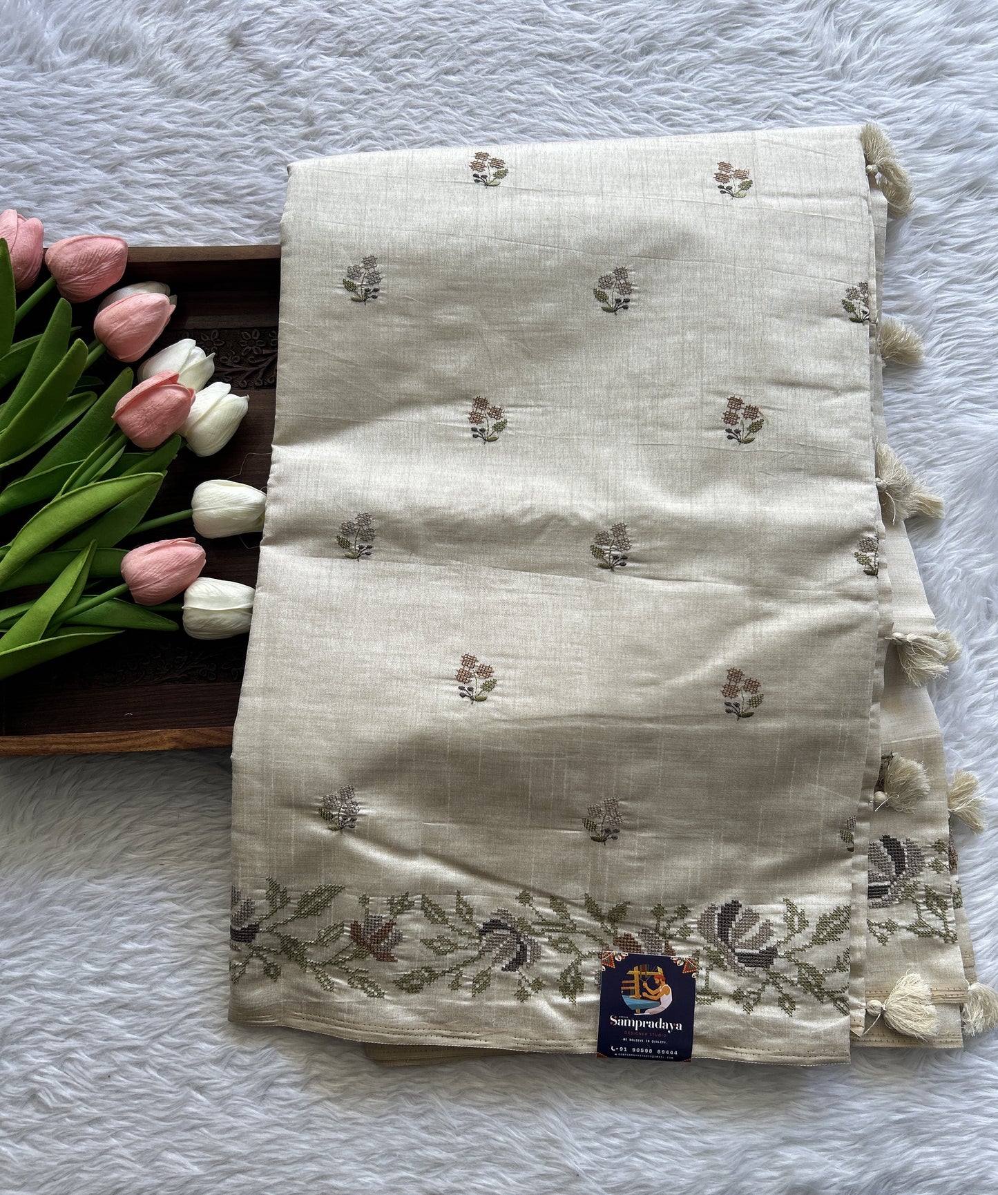 Semi Tussar Saree Off White Colored complemented with a Thread Embroidery Border. - Sampradaya Designer Studio