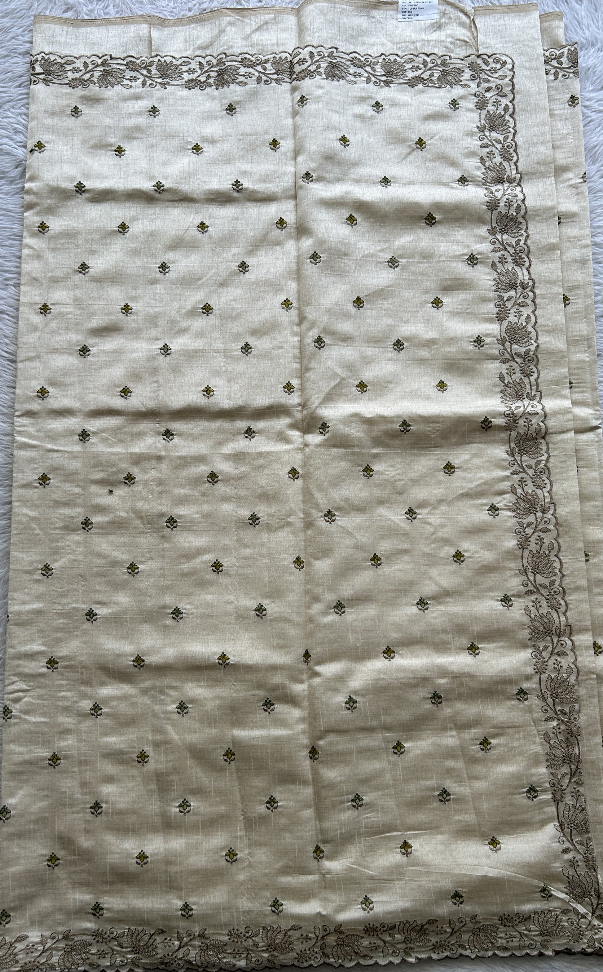Semi Tussar Saree Off White Colored complemented with a Embroidery Border. - Sampradaya Designer Studio