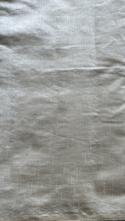 Semi Tussar Saree Off White Colored complemented with a Thread Embroidery Scallop Border. - Sampradaya Designer Studio