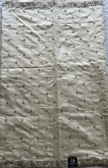Semi Tussar Saree Off White Colored complemented with a Thread Embroidery Scallop Border. - Sampradaya Designer Studio