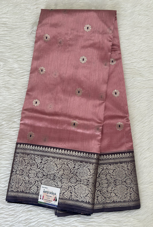 Chanderi Pattu Saree Pastel Pink colored saree complemented with Teal Blue Color Kanchi border - Sampradaya Designer Studio