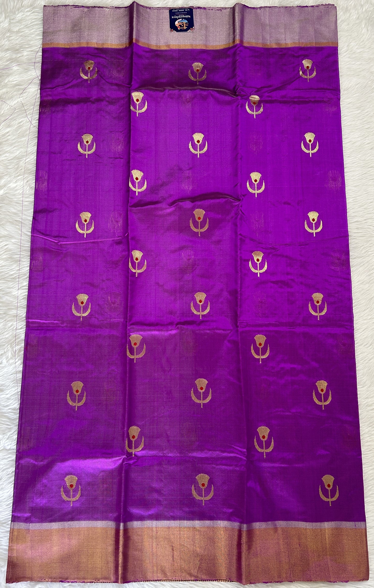 Chanderi Pattu Saree Magenta colored saree complemented with a Light Purple Silver Zari border - Sampradaya Designer Studio