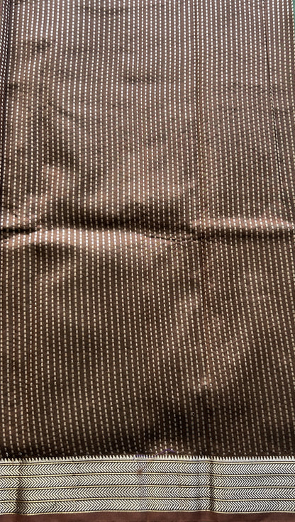 Banarasi Katan Silk Saree Sea Green Colored Elegantly Paired with a Zari border. - Sampradaya Designer Studio