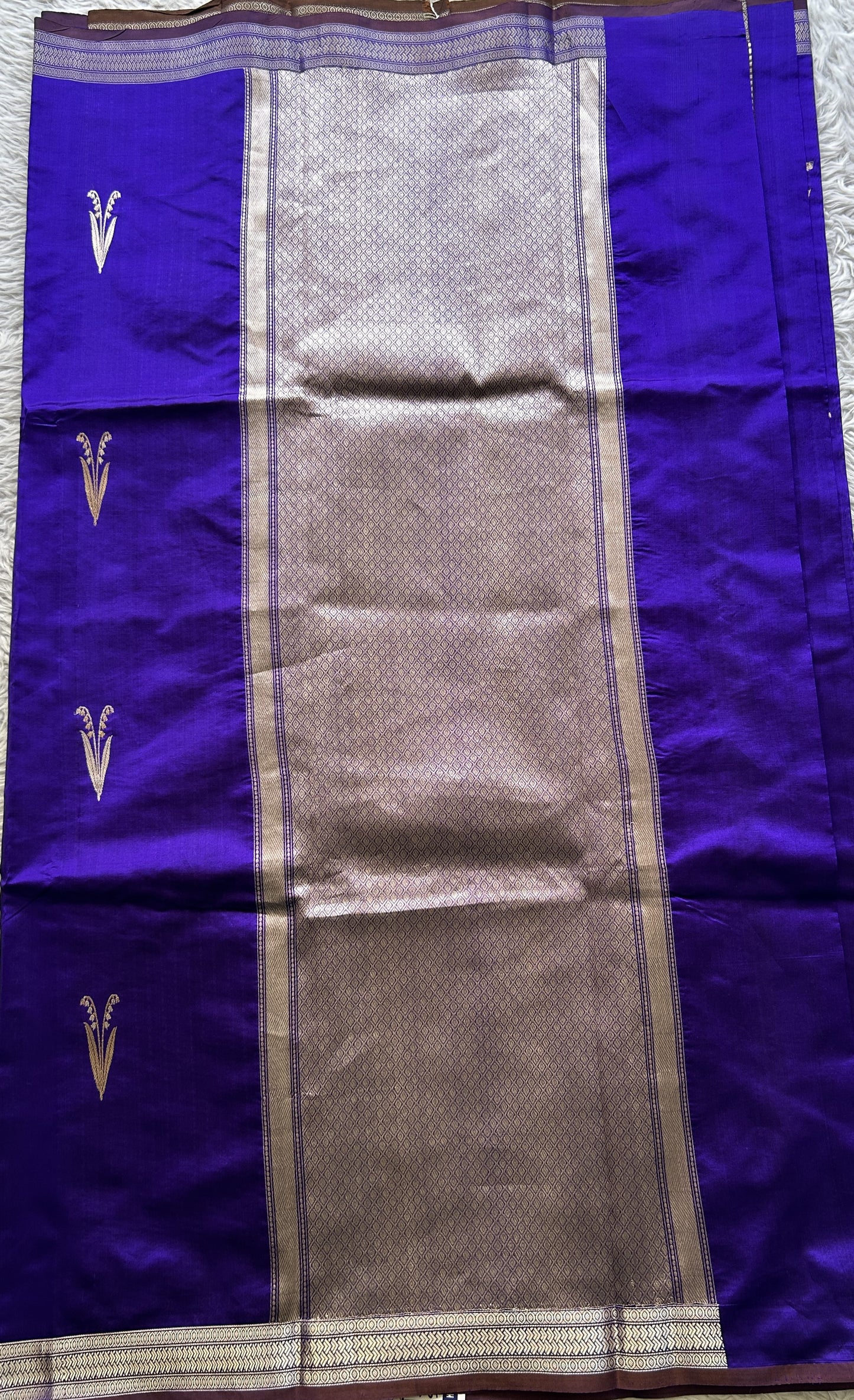 Banarasi Katan Silk Saree Royal Blue Colored Elegantly Paired with a Zari border. - Sampradaya Designer Studio