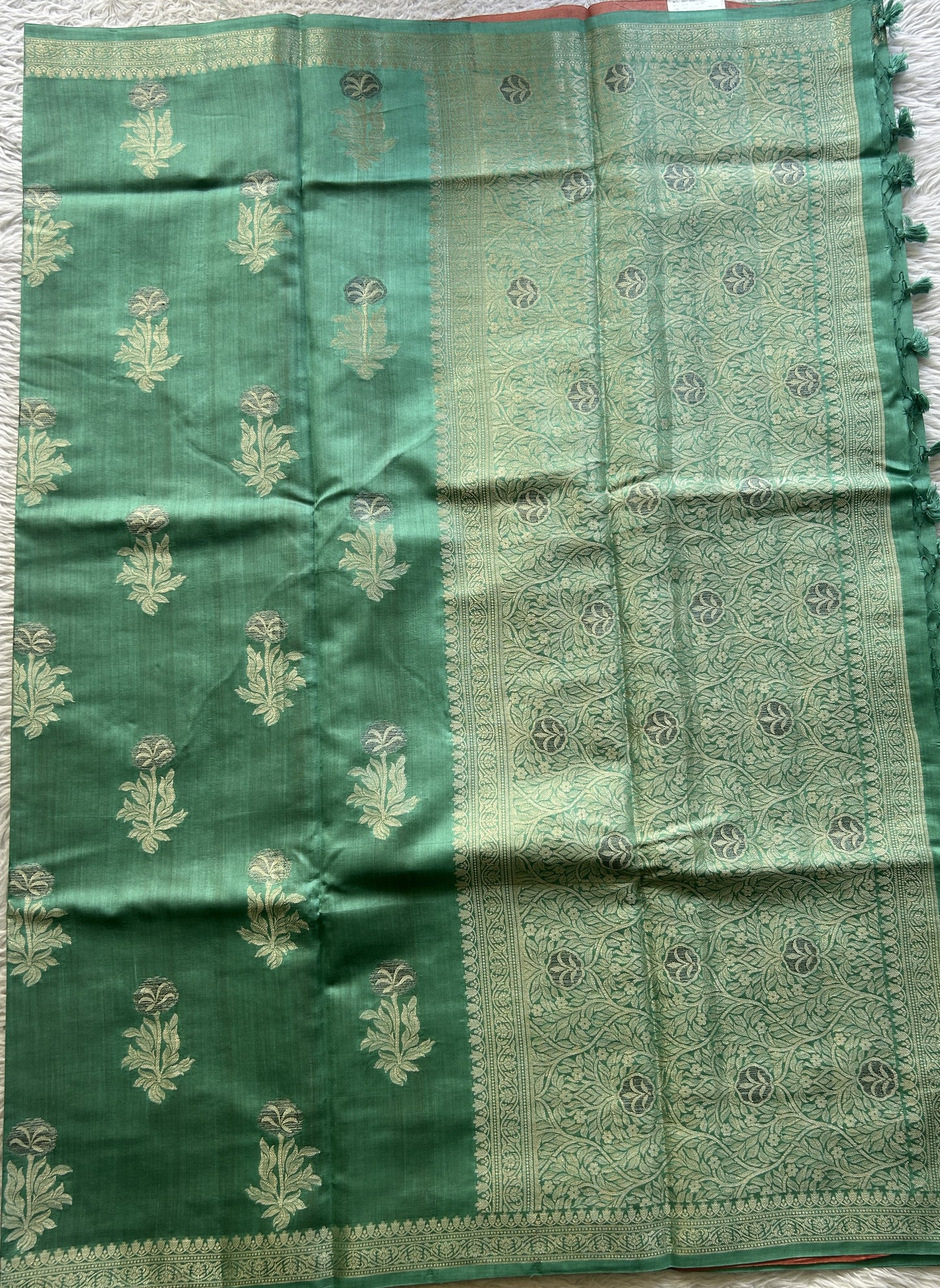 Chiniya Silk Saree Sea Green Colored Elegantly Paired with a Jal Border. - Sampradaya Designer Studio