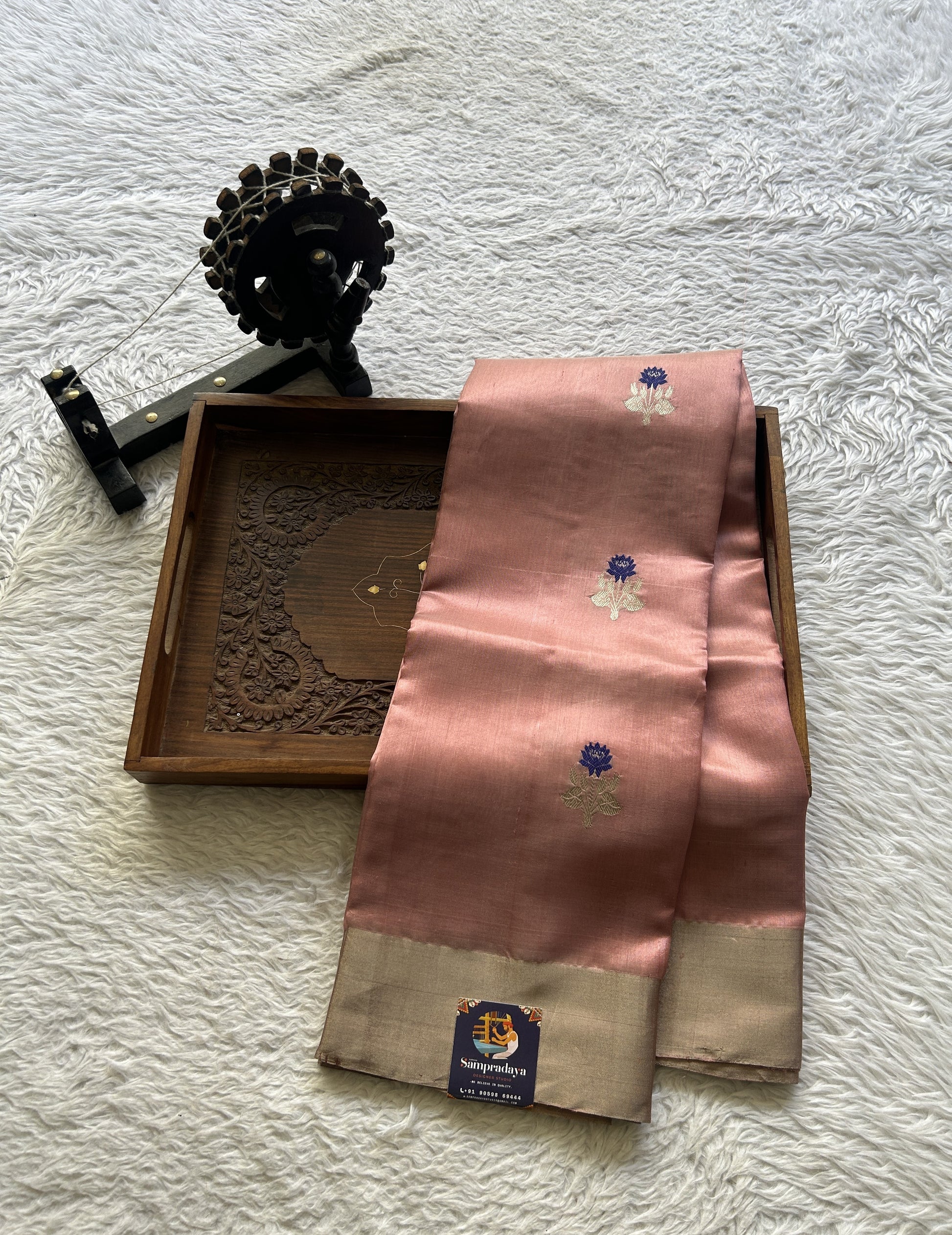Chanderi Silk Saree Onion Pink color Elegantly Paired with a Zari border - Sampradaya Designer Studio