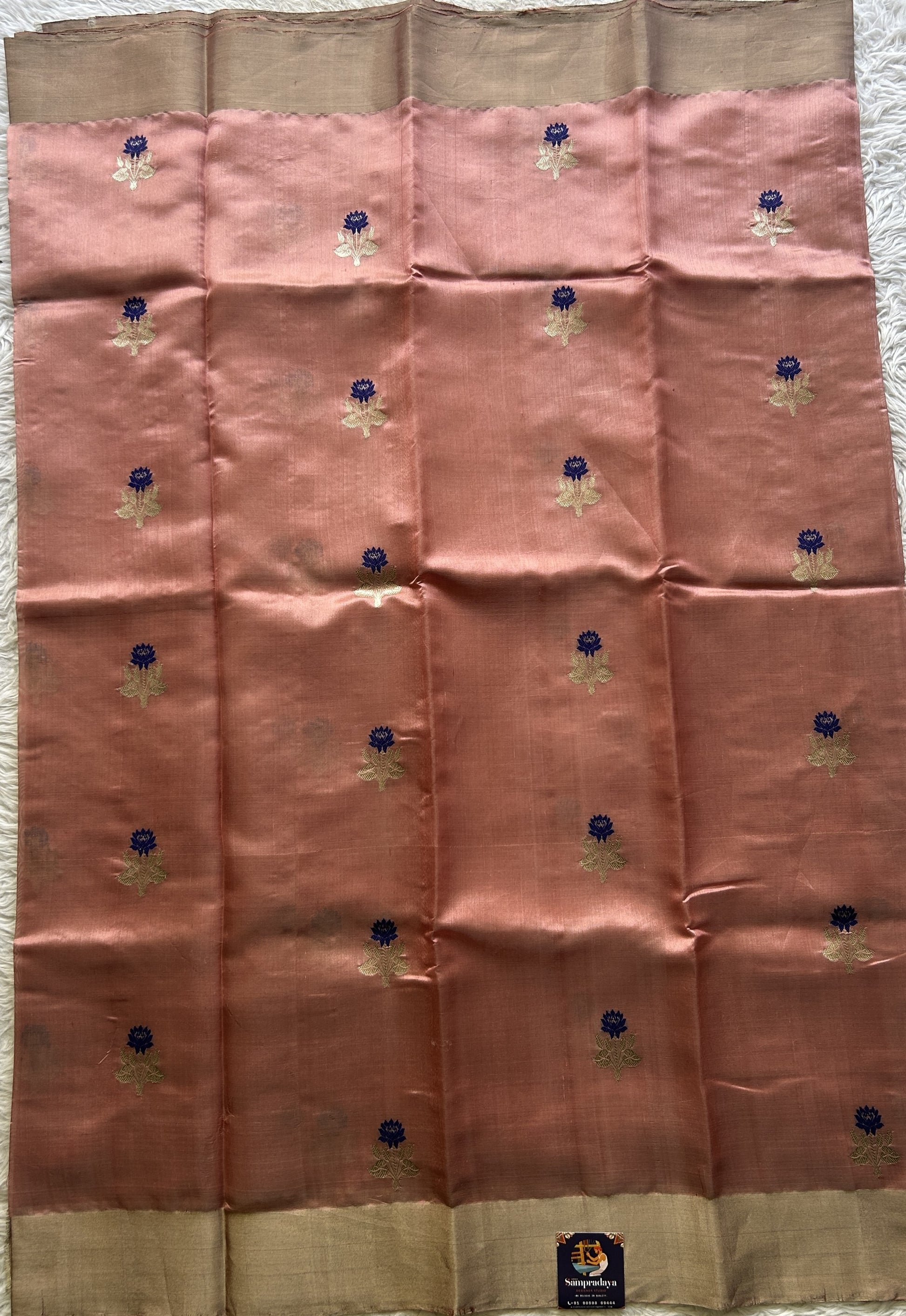 Chanderi Silk Saree Onion Pink color Elegantly Paired with a Zari border - Sampradaya Designer Studio