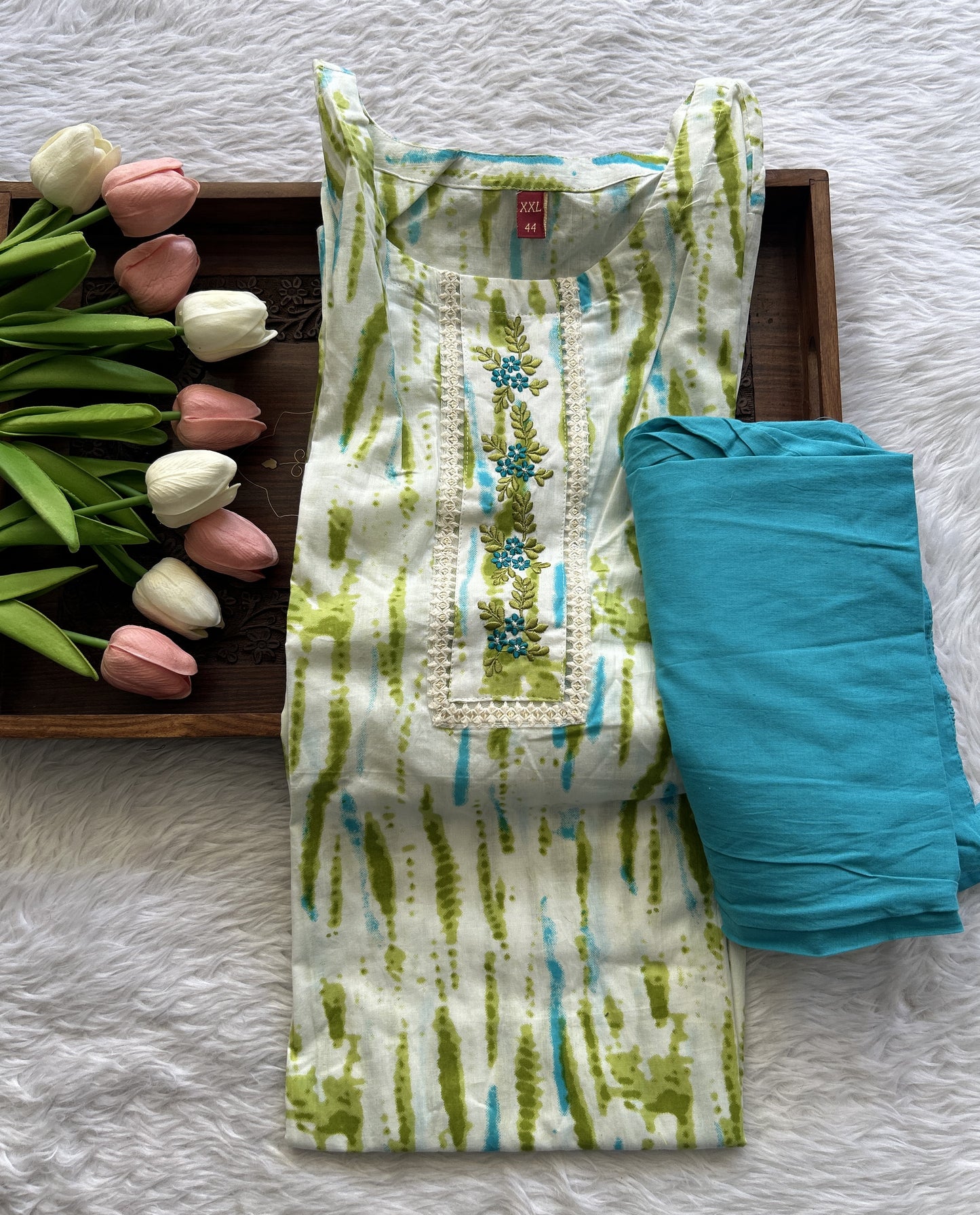 Jaipur Cotton White Colored With a Dye Kurti. - Sampradaya Designer Studio