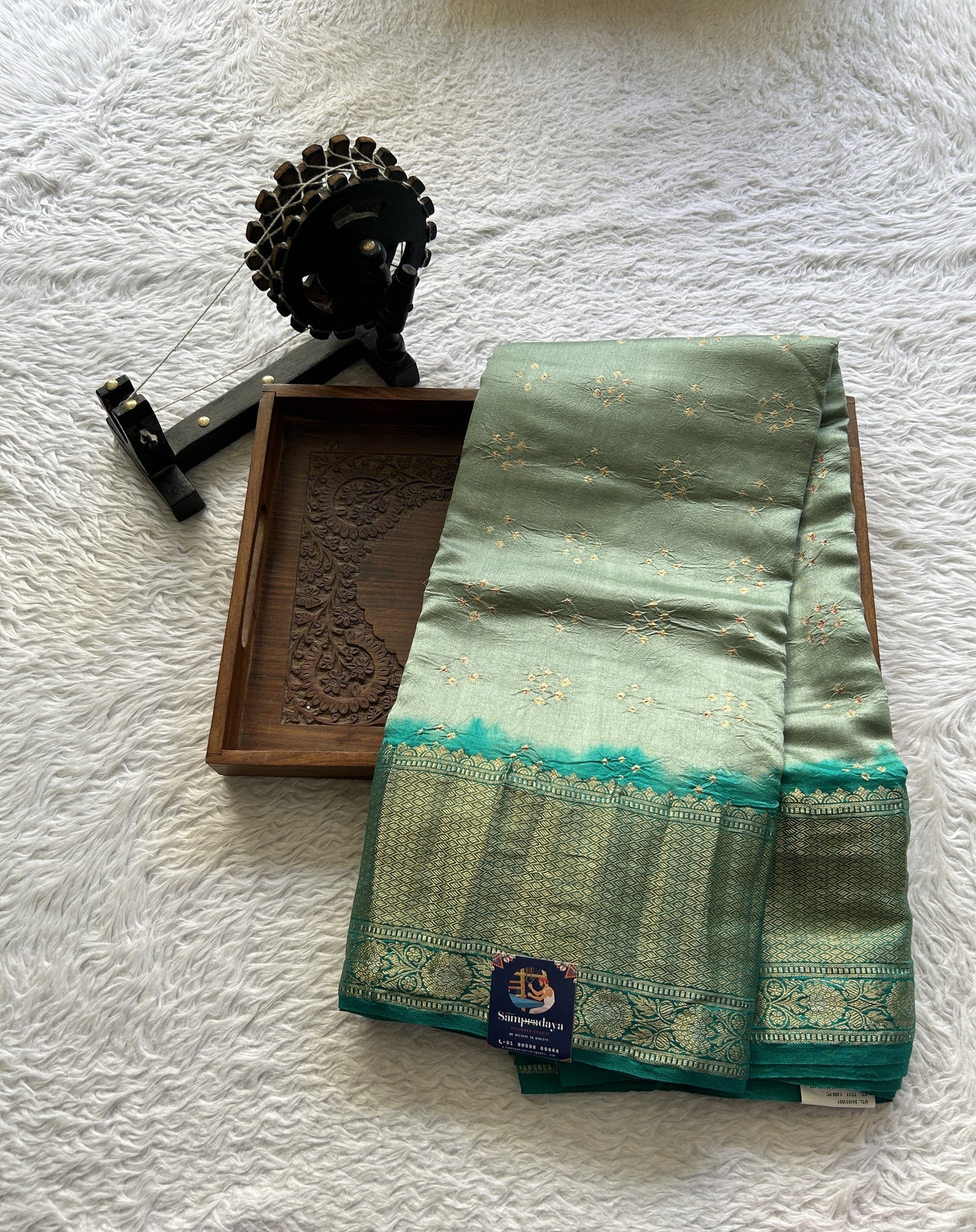 Bandhani Saree Miami Buff Colored Elegantly Paired with a Rama Green Color Zari Border. - Sampradaya Designer Studio