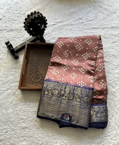 Bandhani Saree Brick Colored Elegantly Paired with a Navy Blue Color Zari Border. - Sampradaya Designer Studio