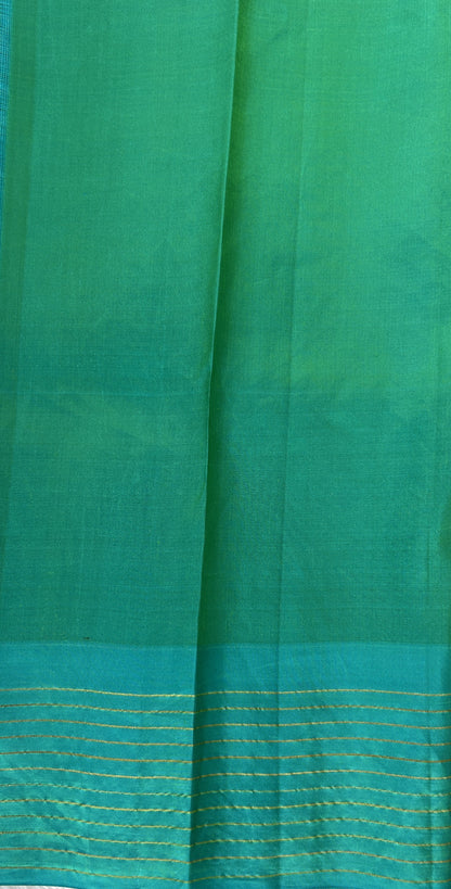 Gadwal Pattu Saree Purple colored saree complemented with a Turquoise Blue Checks Border - Sampradaya Designer Studio