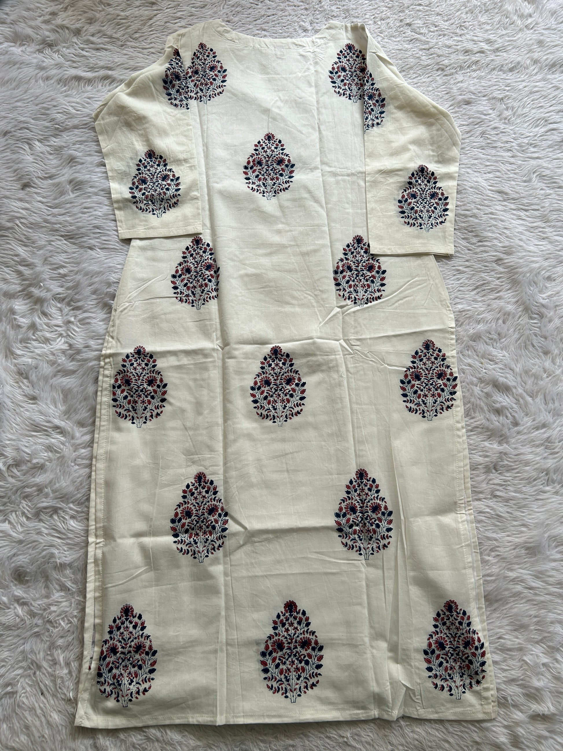 Jaipur Cotton White Colored With a Glass Bead Work Kurti. - Sampradaya Designer Studio
