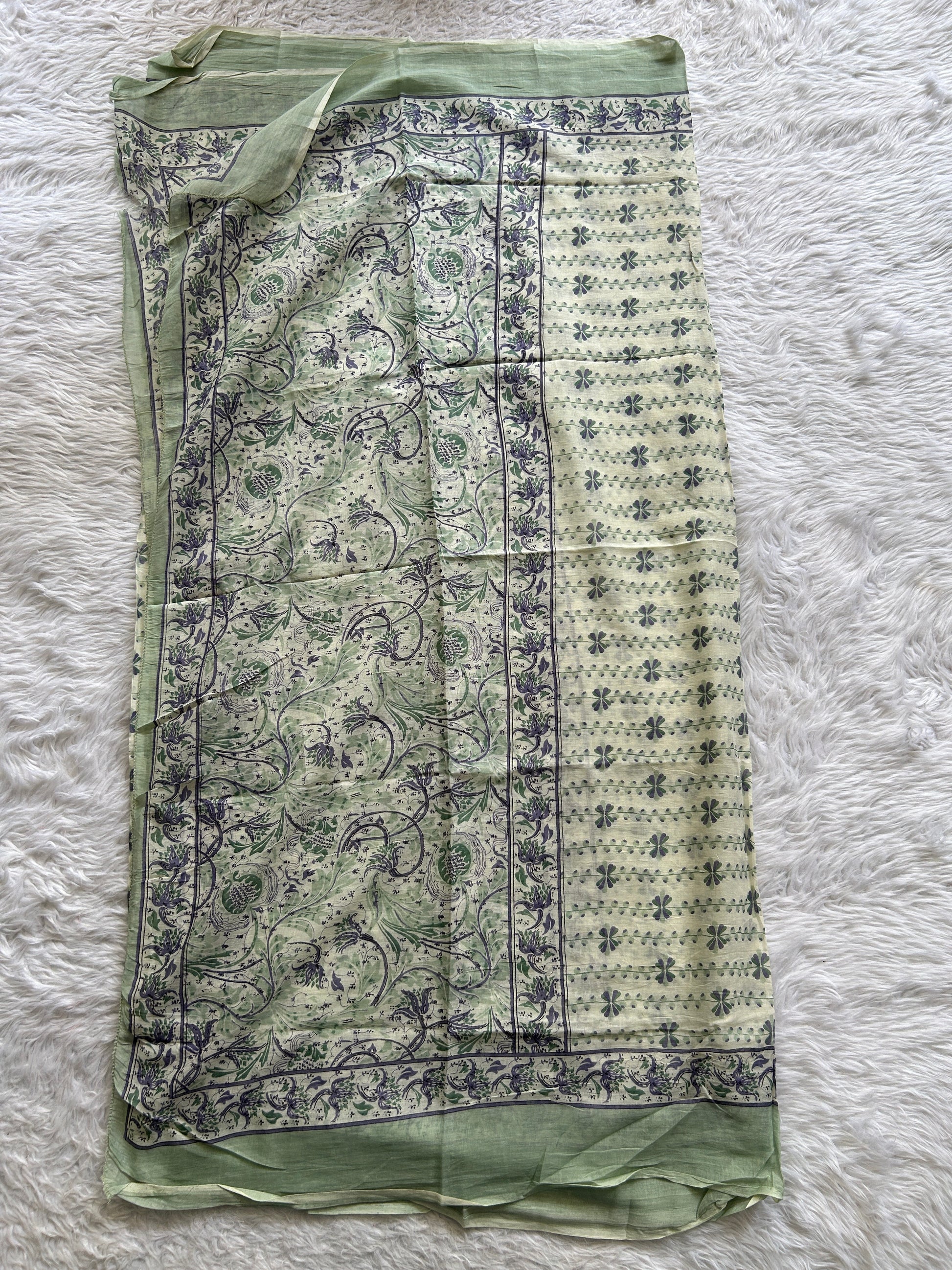 Jaipur Cotton Off White Colored With a Floral Kurti Set. - Sampradaya Designer Studio