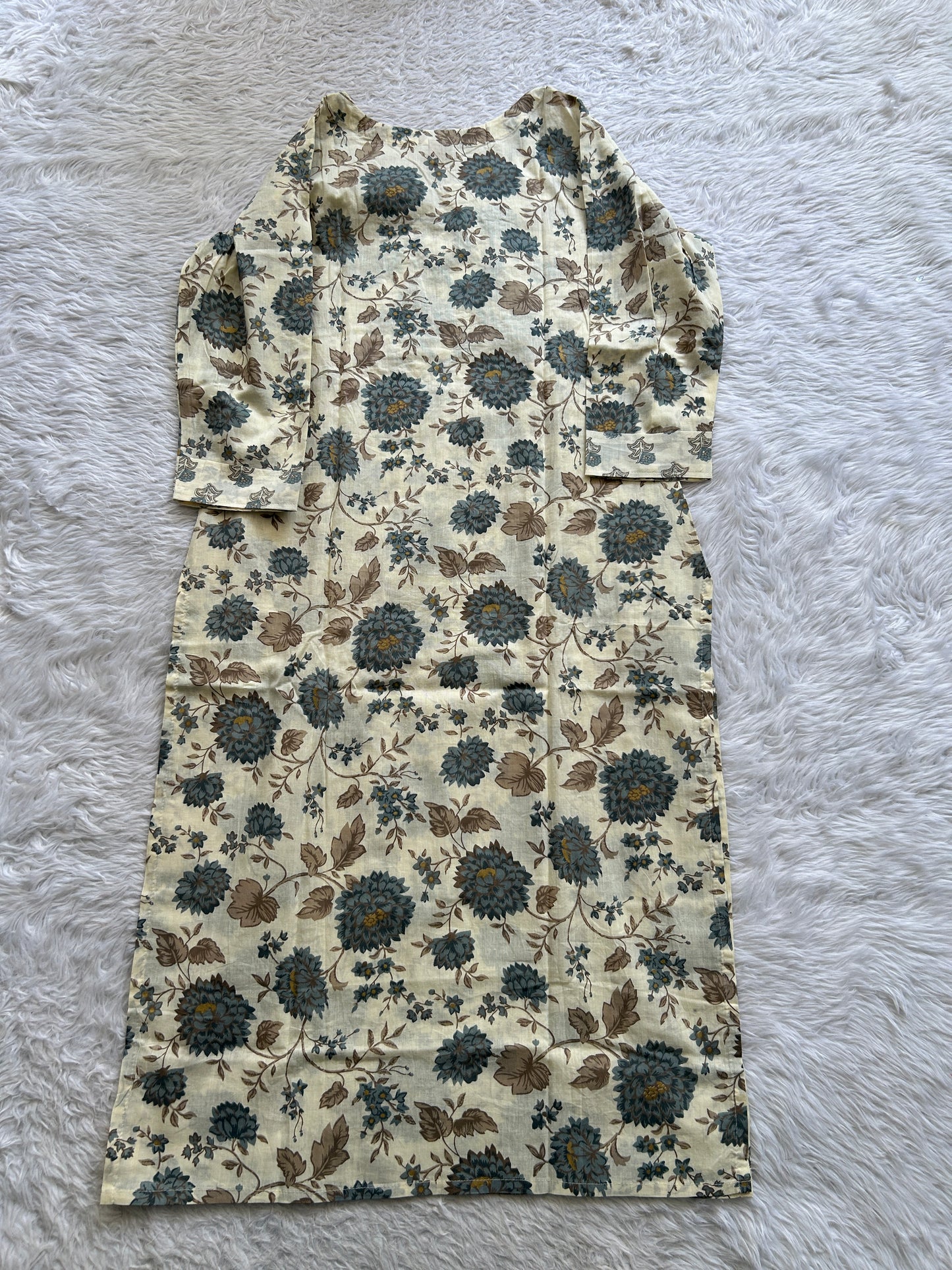 Jaipur Cotton Off White Colored With a Floral Print Kurti Set. - Sampradaya Designer Studio