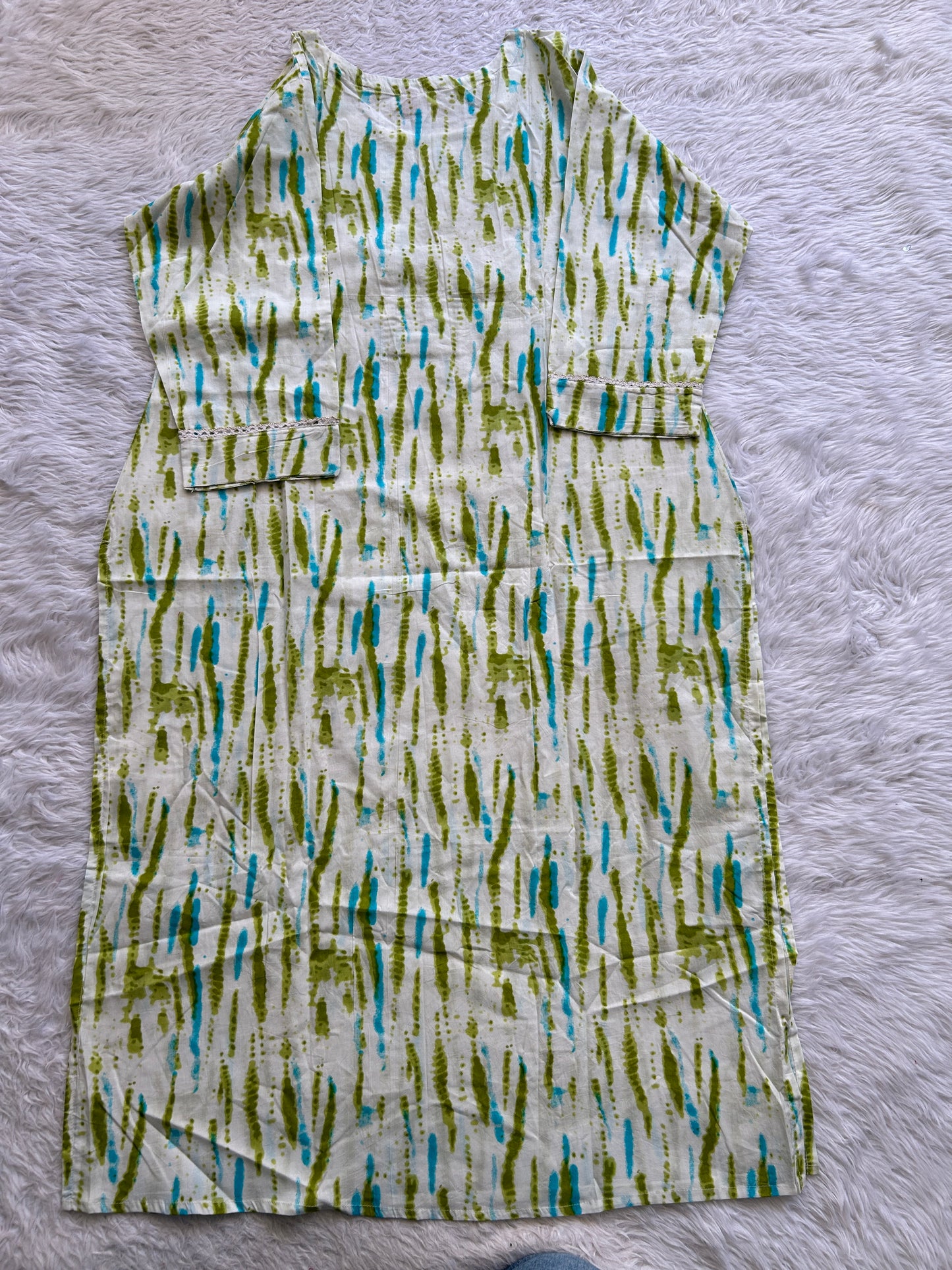 Jaipur Cotton White Colored With a Dye Kurti. - Sampradaya Designer Studio