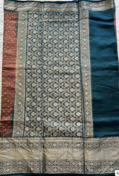 Bandhani Saree Rust Colored Elegantly Paired with a Teal Blue Color Zari Border. - Sampradaya Designer Studio