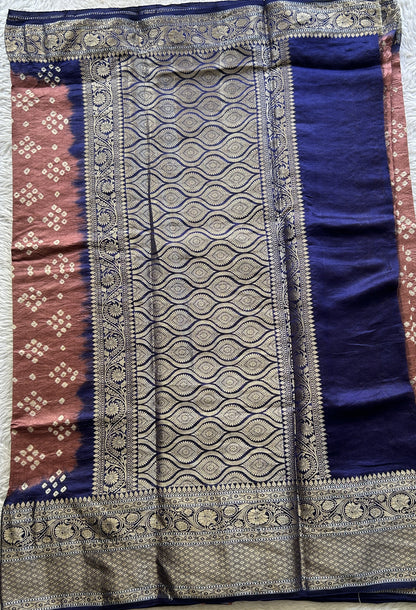 Bandhani Saree Brick Colored Elegantly Paired with a Navy Blue Color Zari Border. - Sampradaya Designer Studio