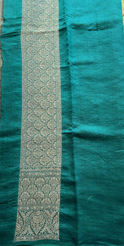 Bandhani Saree Light Green Colored Elegantly Paired with aGreen Color Zari Border. - Sampradaya Designer Studio